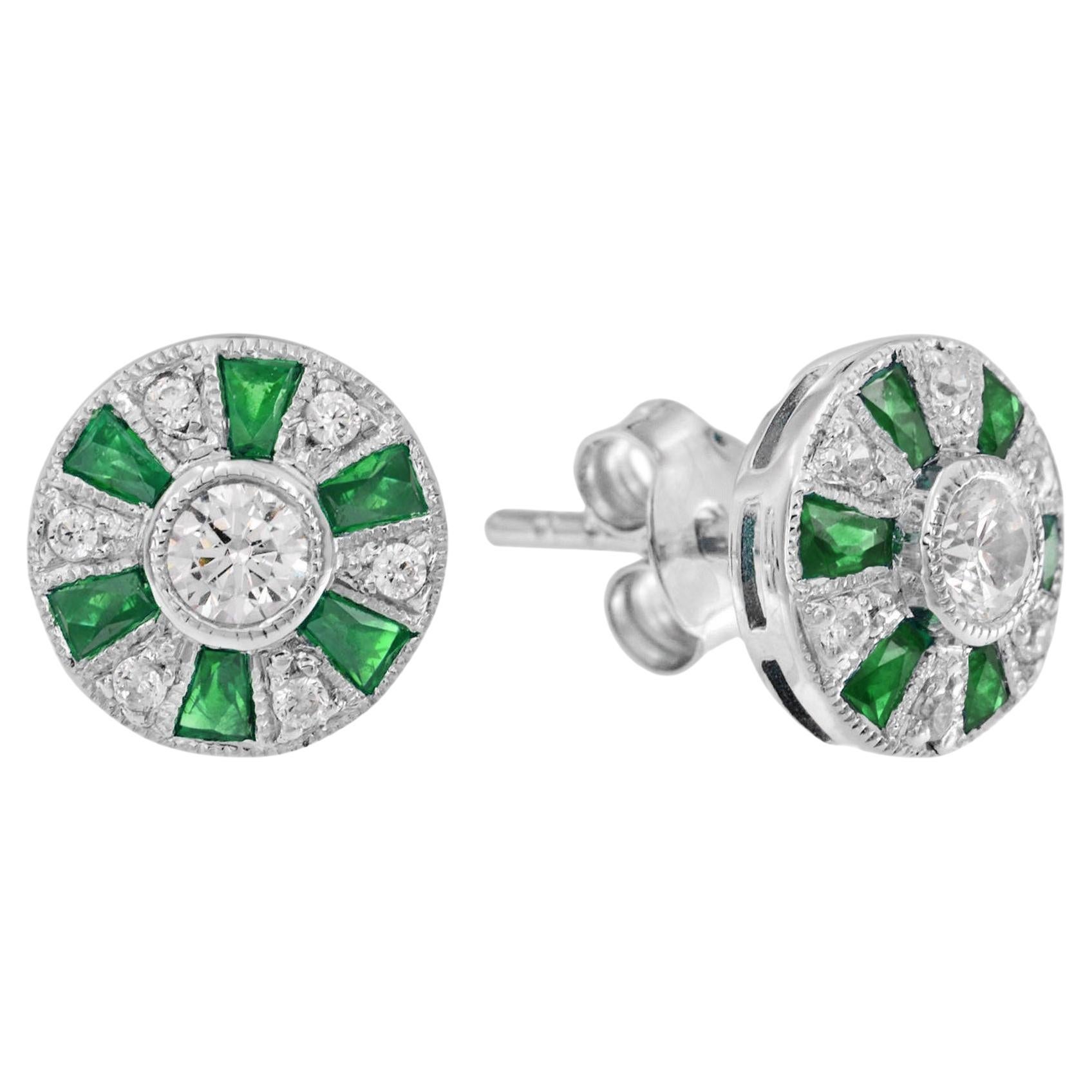 Boucles d'oreilles or blanc Ferris Wheel Diamond French Cut Emerald Art Deco Style Stud en vente