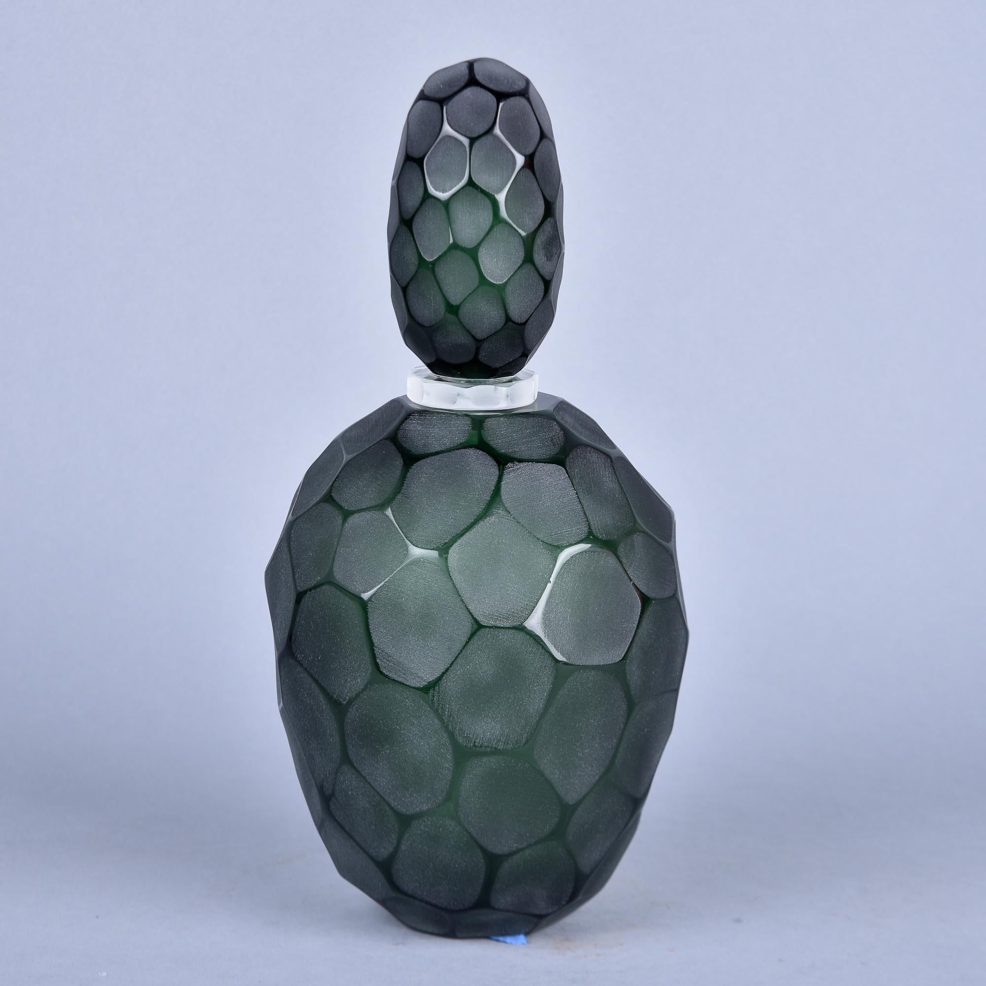 Ferro Battolo Dark Green Decorative Perfume Bottle - Medium In New Condition For Sale In Troy, MI