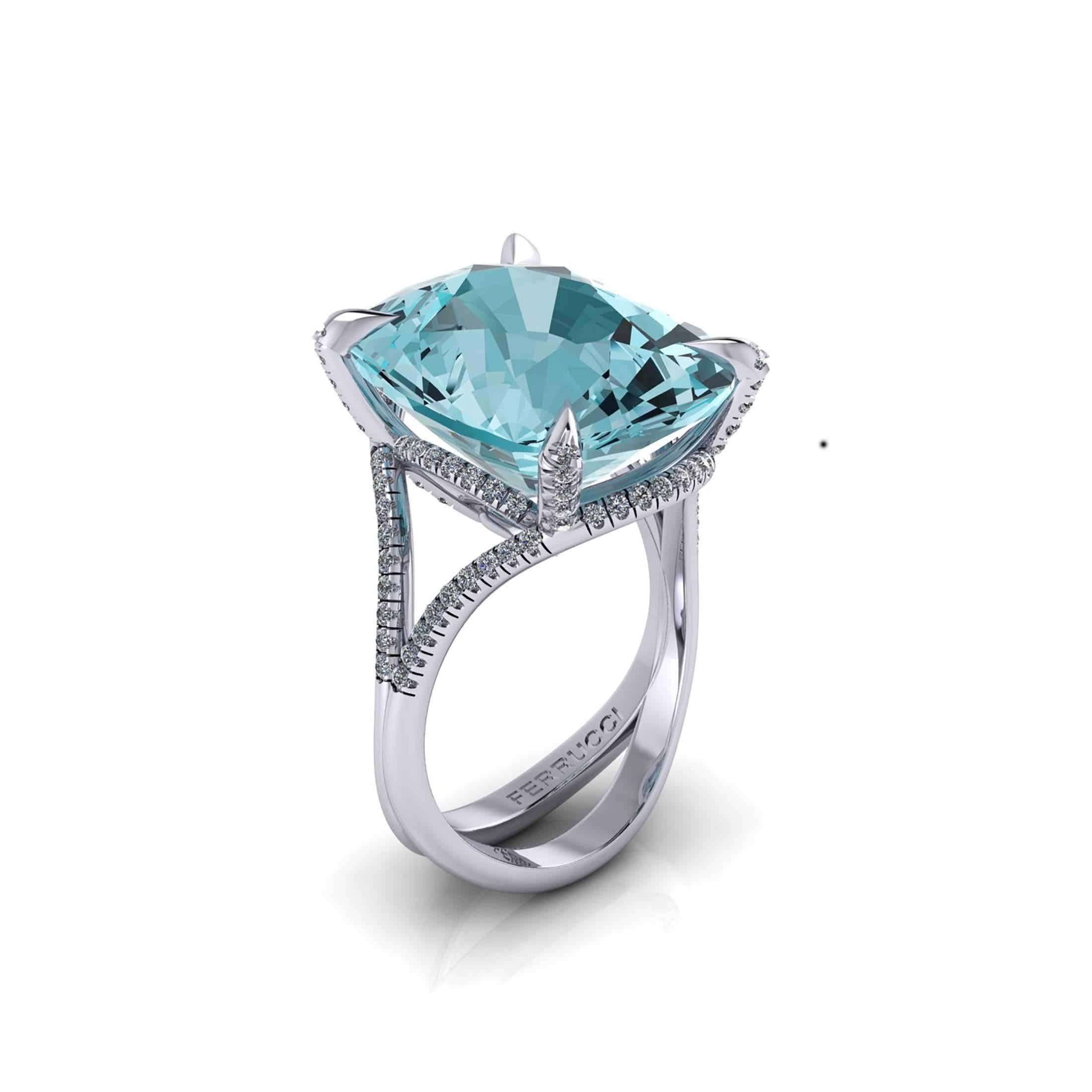 Modern Ferrucci 16.73 Carat Natural Aquamarine and Diamonds in Handmade 18 Karat Gold