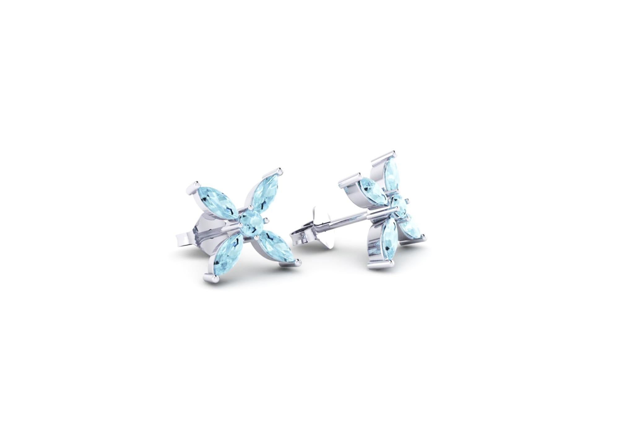 Ferrucci Pendientes Flor Marquesa de Aguamarina en Oro Blanco de 18 quilates hechos en Nueva York en Nuevo estado para la venta en New York, NY