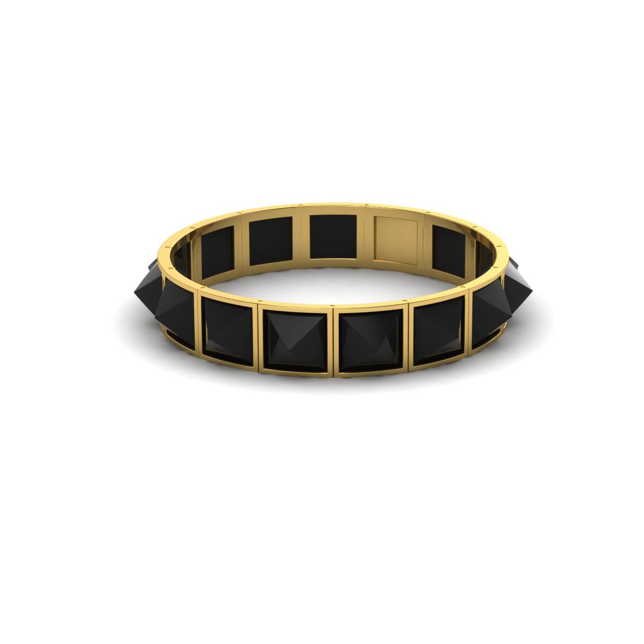 Moderne Ferrucci, bracelet en or jaune 18 carats avec pyramides d'onyx noir en vente