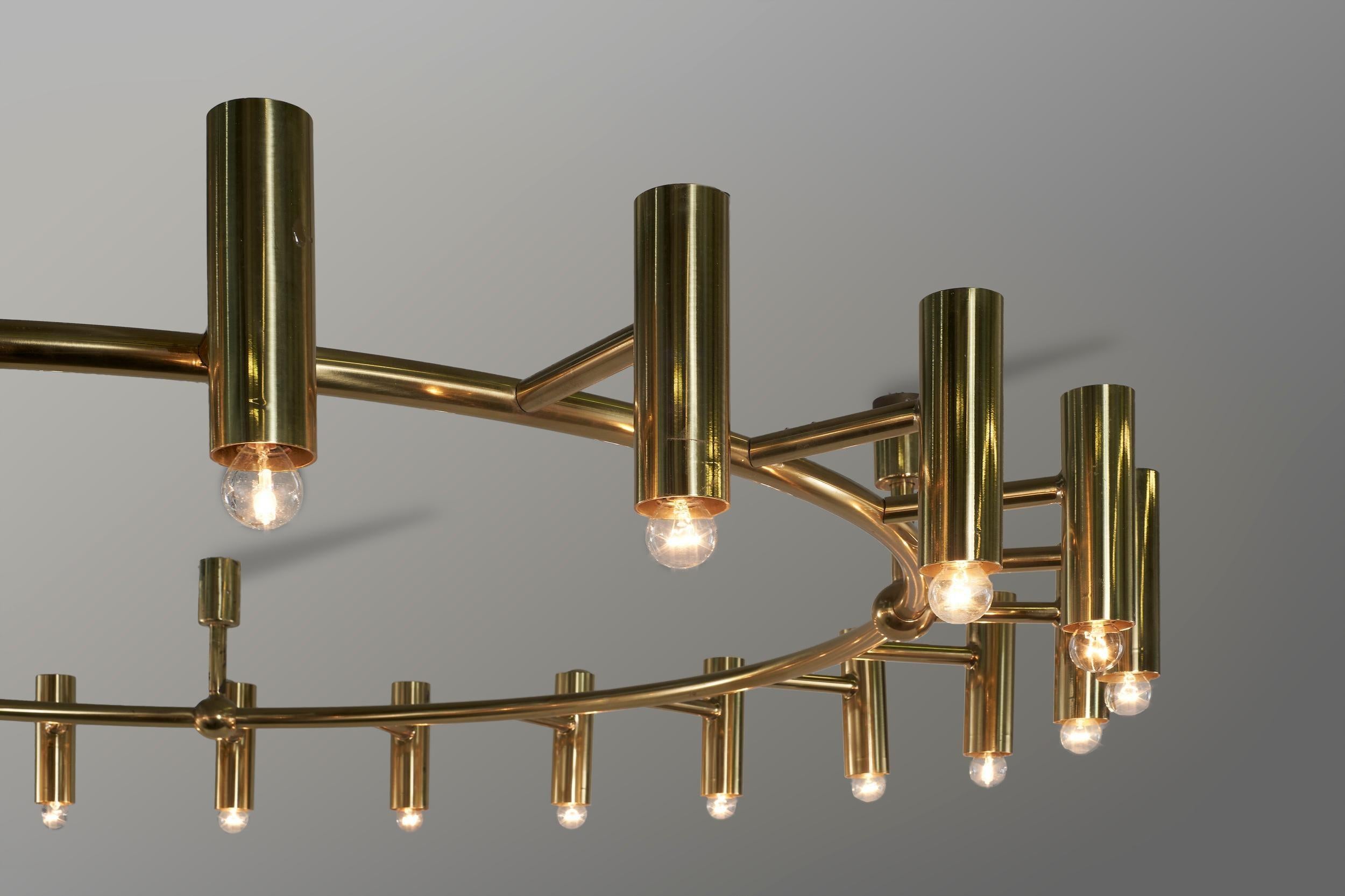 Modern Ferruccio Laviani Big Brass Chandelier from Dolce&Gabbana Restaurant, circa 2006 For Sale