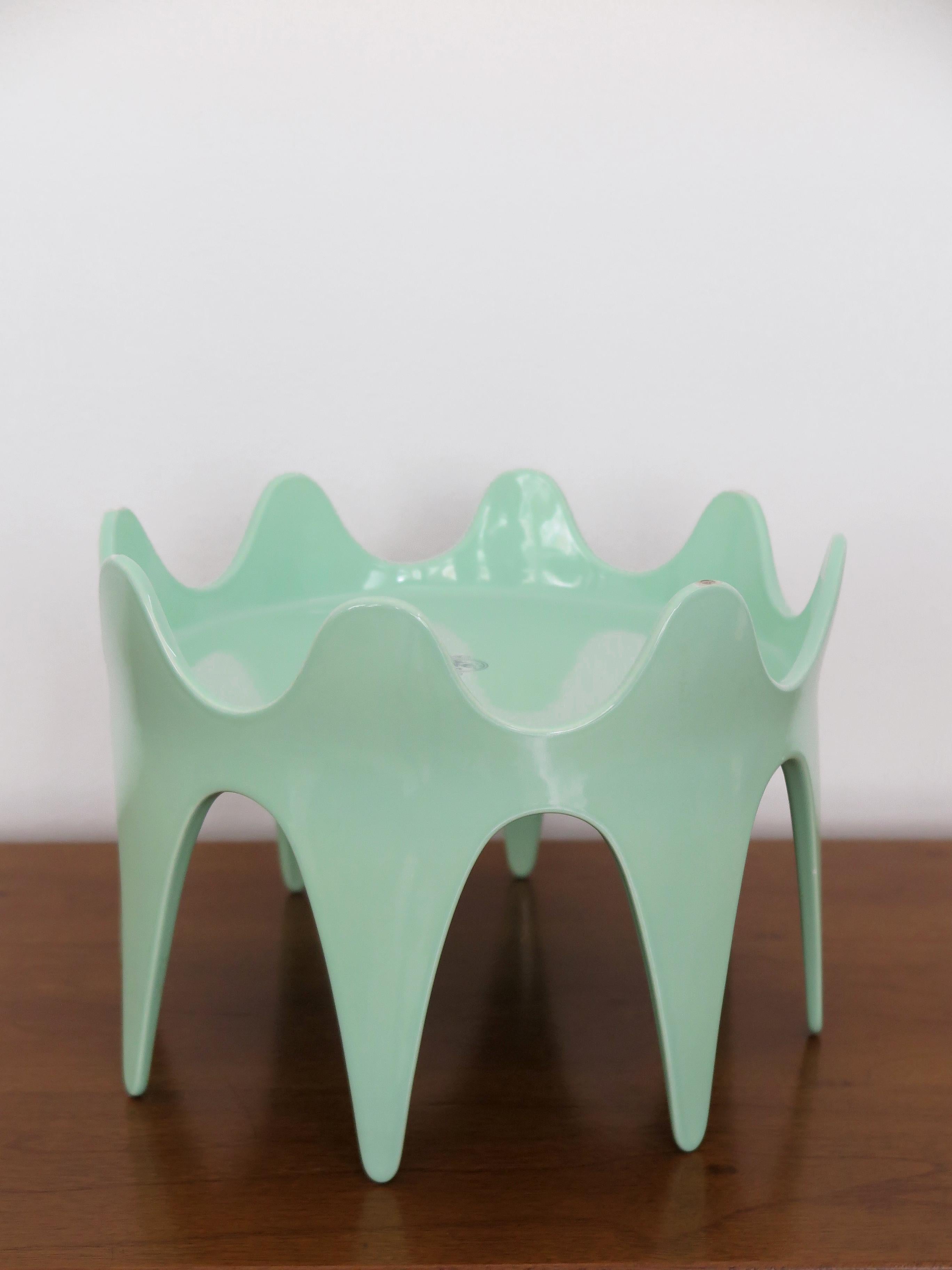 Italian glazed ceramic centrepiece sculpture, model Rumba, designed by Italian artist Ferruccio Laviani for workshop Alessio Sarri Ceramiche, Italy 1990s, no longer in production.
Manufacturer's mark under the base.