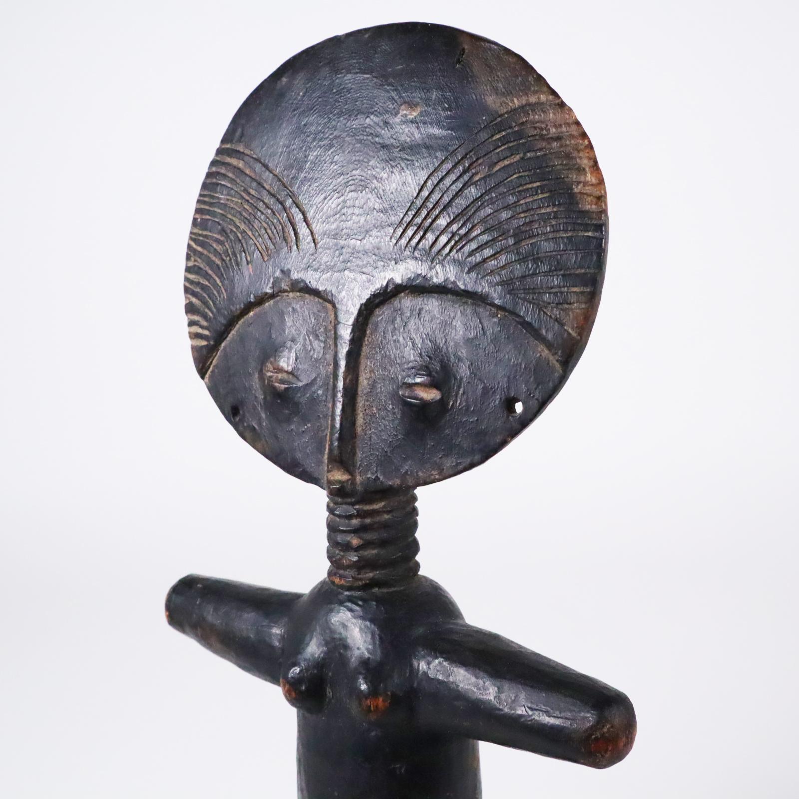 Hand-Carved Fertility Ashanti doll Akan Akua Ba Ghana West African Tribal Art Akuaba For Sale