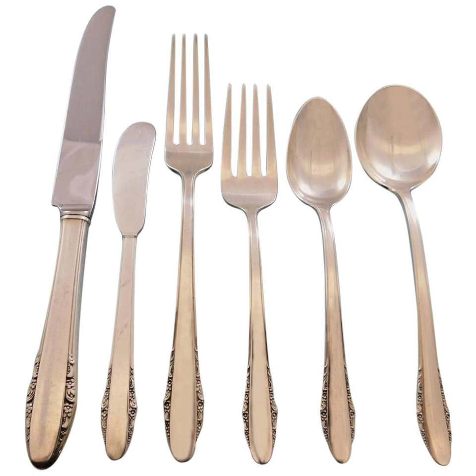 English Shell by Lunt Sterling Silver Flatware Service for Eight Set 55 ...