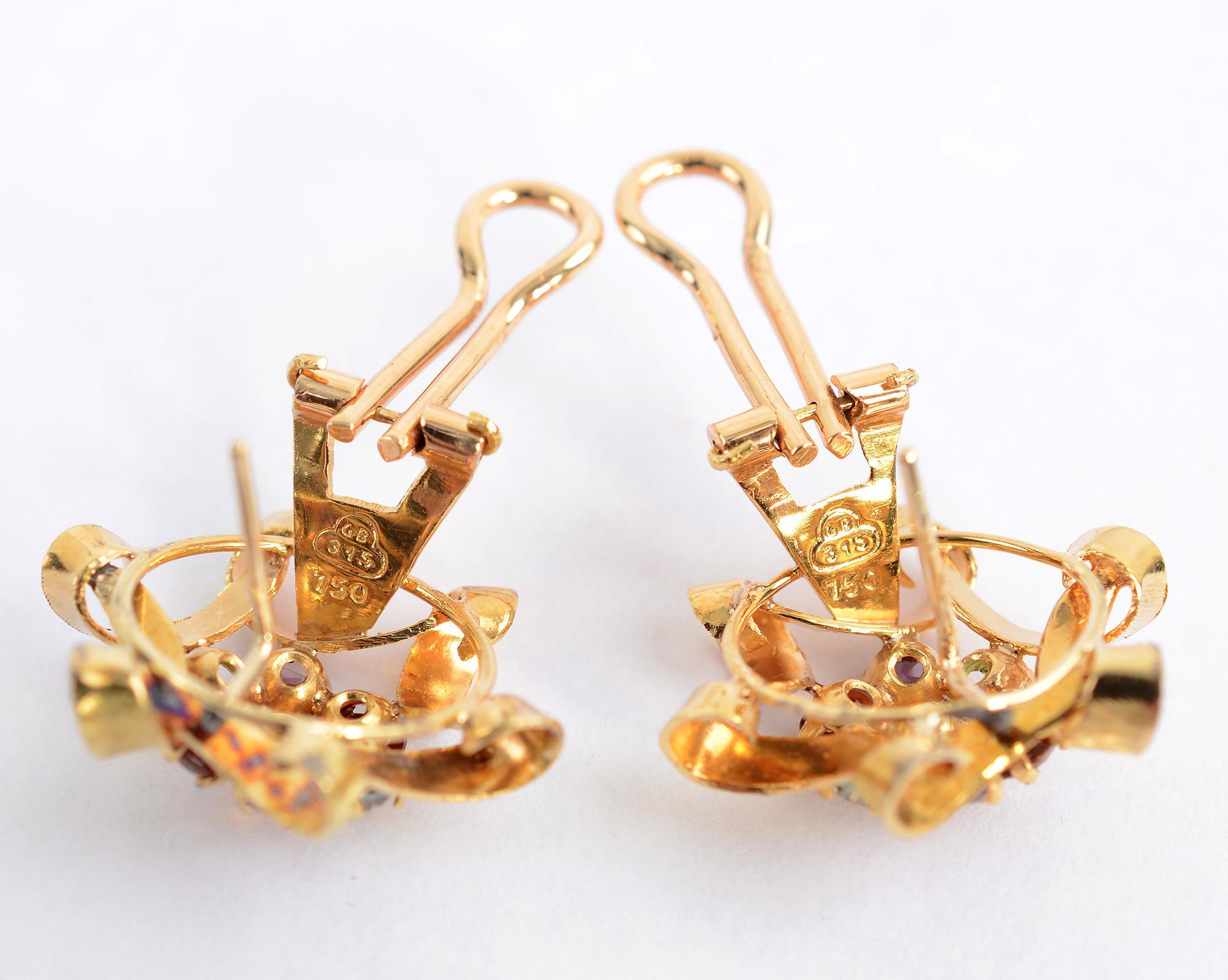 Festive Multigem Goldband-Ohrringe (Gemischter Schliff) im Angebot