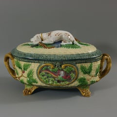 Festive Victorian Minton Majolica Game Pie Dish with Gun Dog