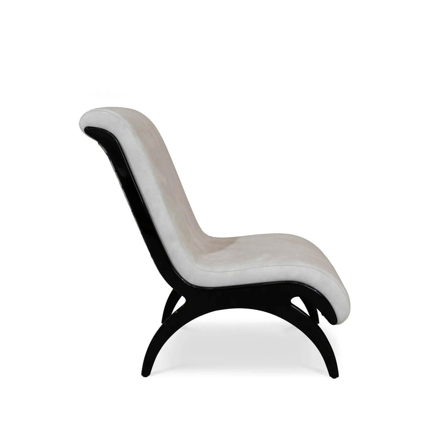 Contemporary Fever Chair (In Stock) For Sale