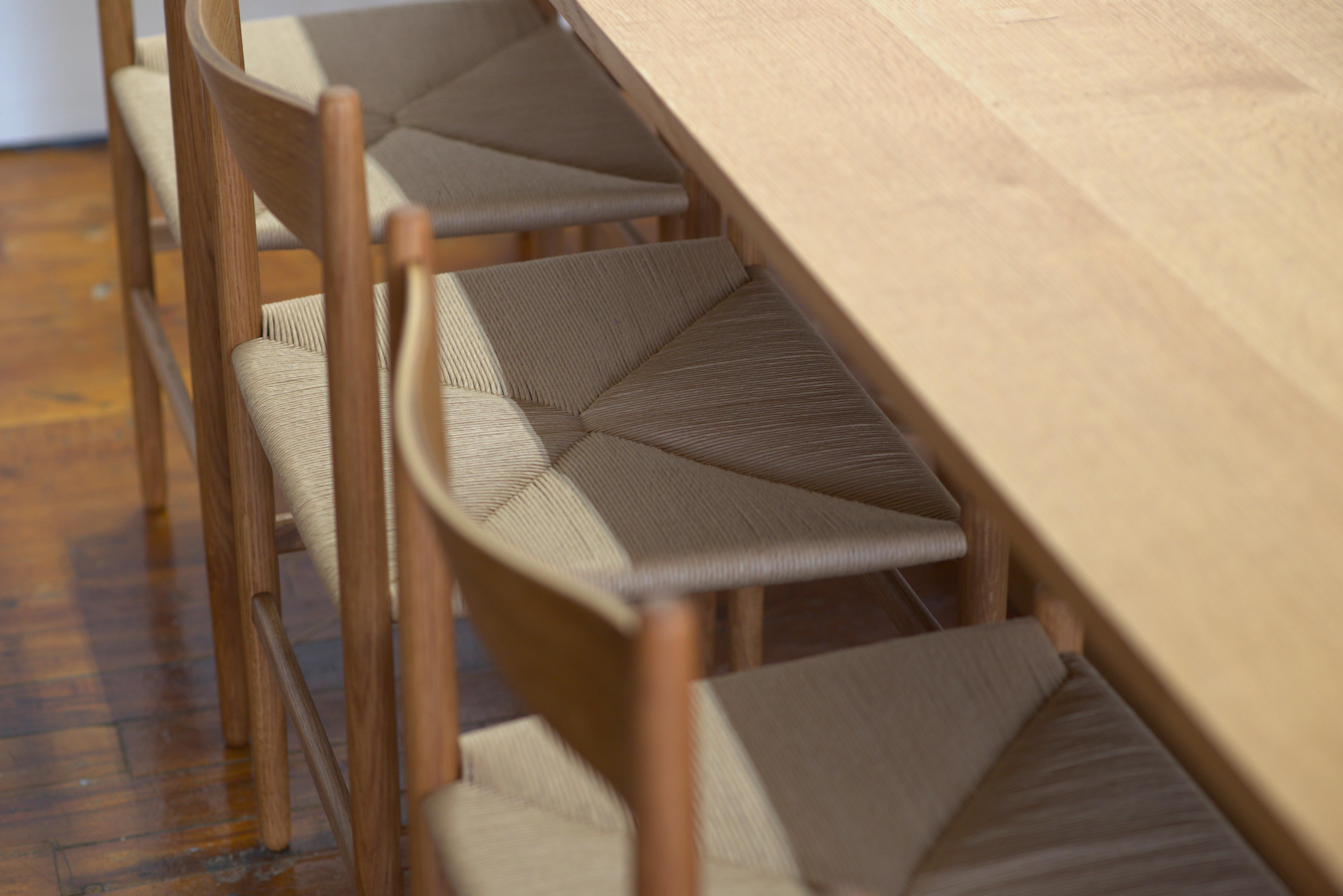 Chaise de salle à mangerFF01 avec assise en cordon papier par Stokes Furniture en vente 4