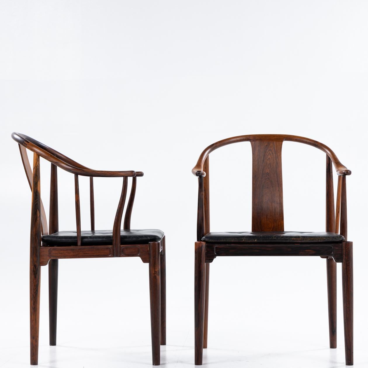FH 4283 - China chair in Brazilian rosewood by Hans J. Wegner In Good Condition For Sale In Copenhagen, DK