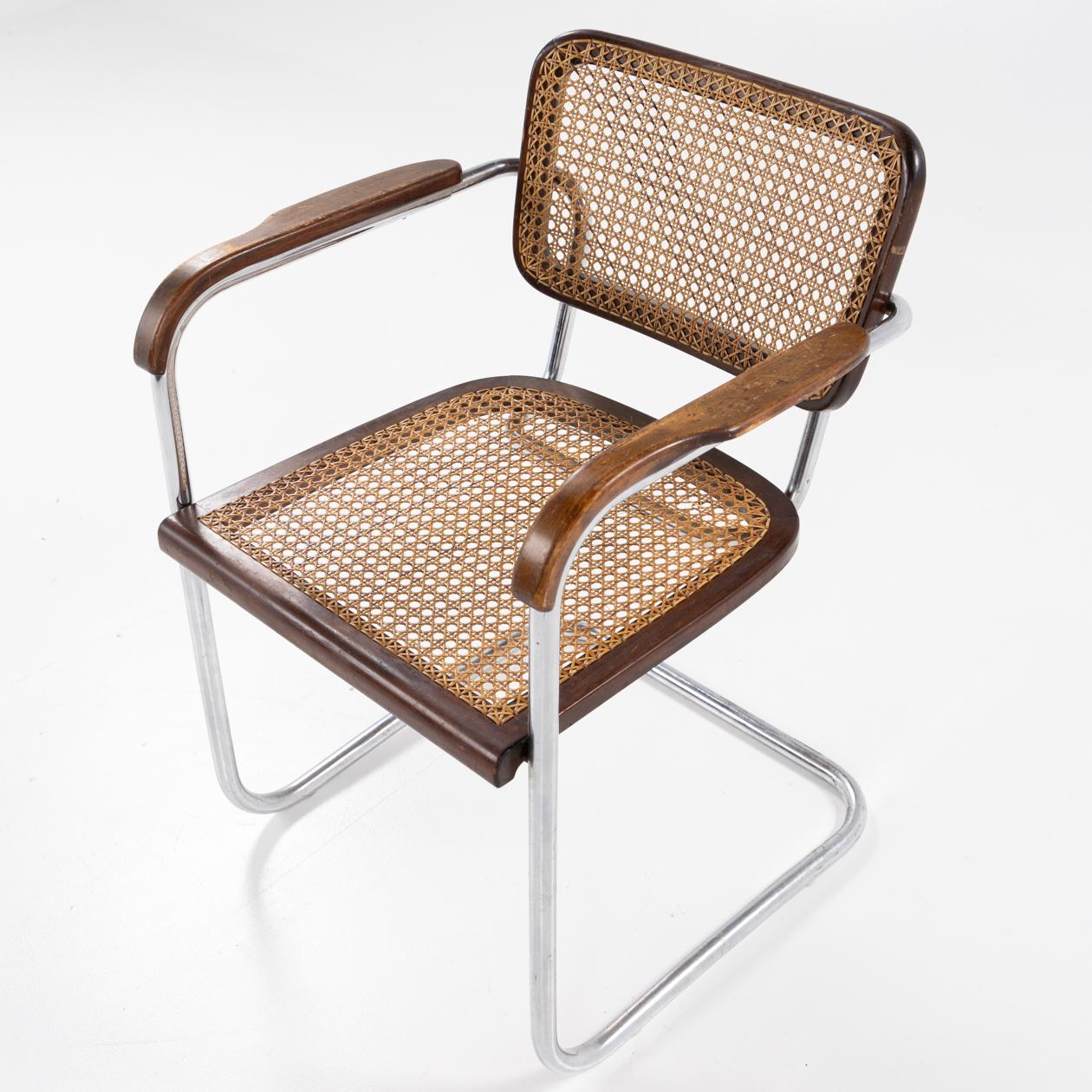 FH 6107 - Ensemble de quatre fauteuils en acier de Fritz Hansen. en vente 1