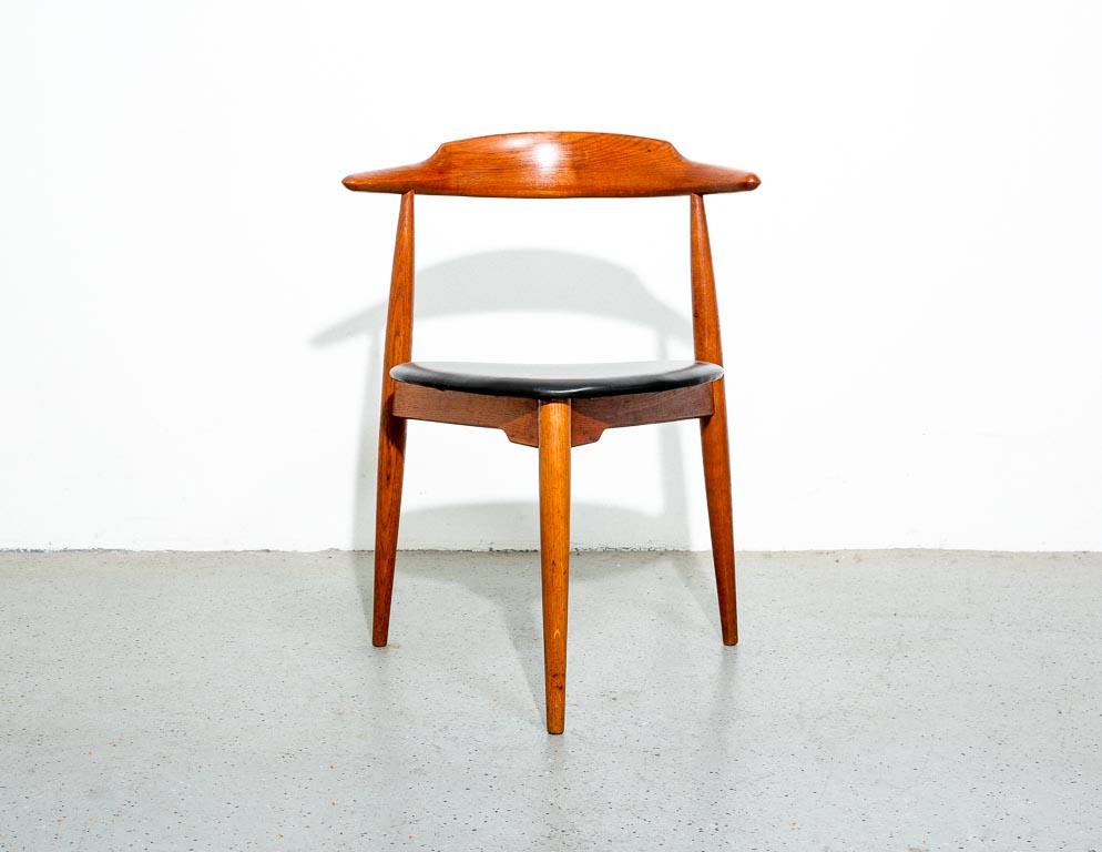 Mid-20th Century 'FH4103' Heart Chairs by Hans Wegner for Fritz Hansen