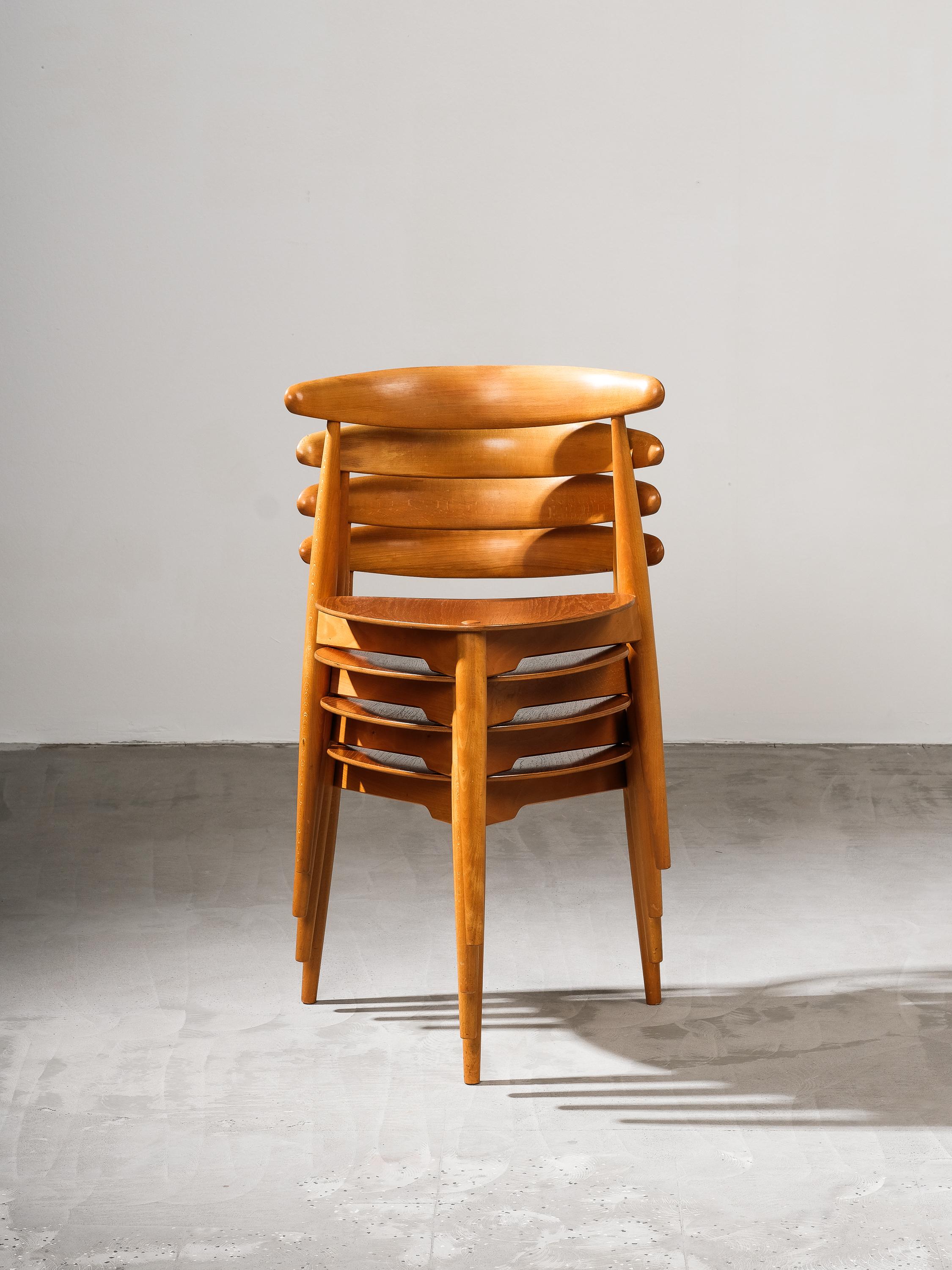 Sedie da pranzo modello FH4103 Heart di Hansen per Fritz Hansen, Danimarca, anni '50 in vendita 13