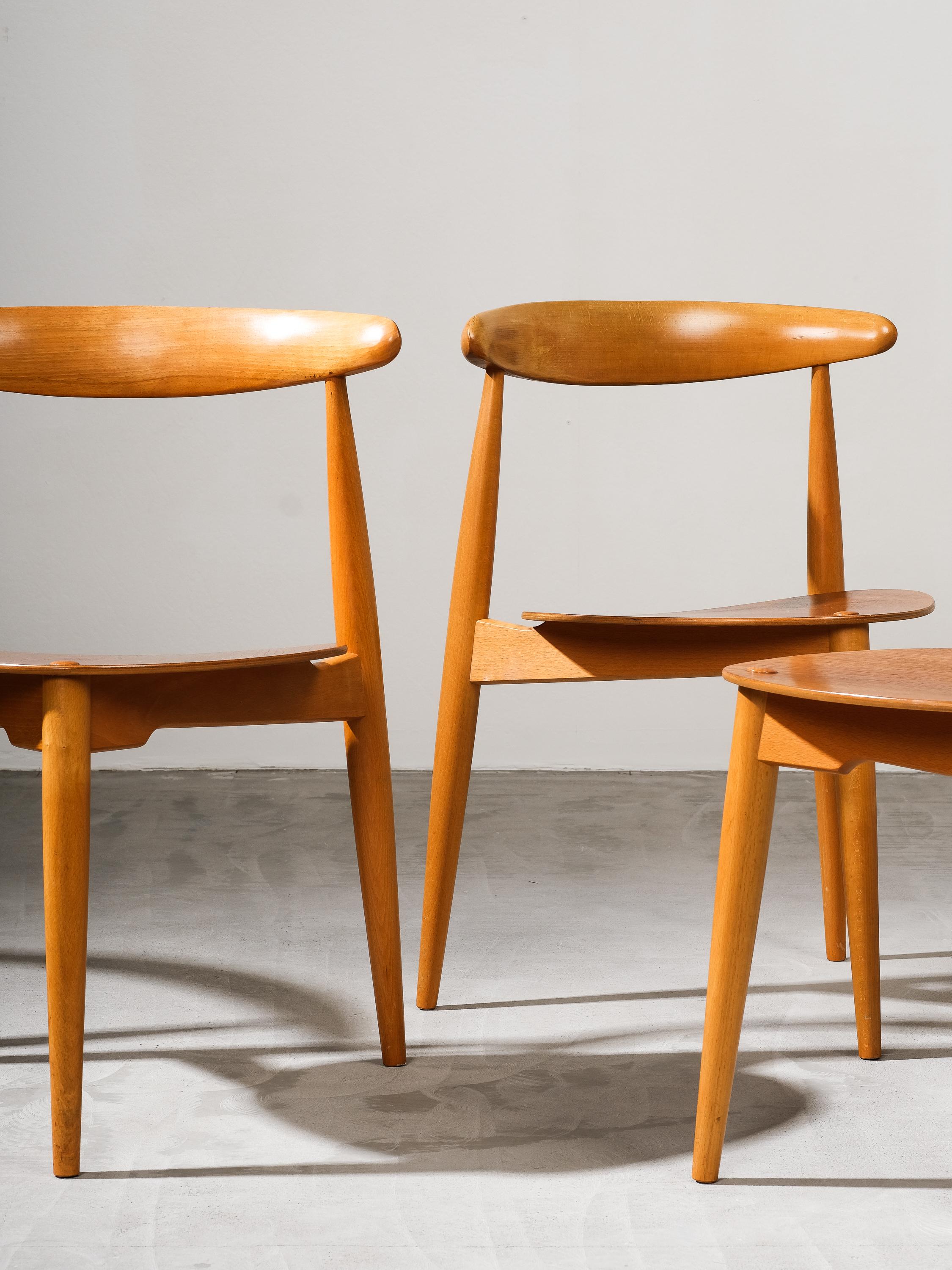 Scandinavo moderno Sedie da pranzo modello FH4103 Heart di Hansen per Fritz Hansen, Danimarca, anni '50 in vendita