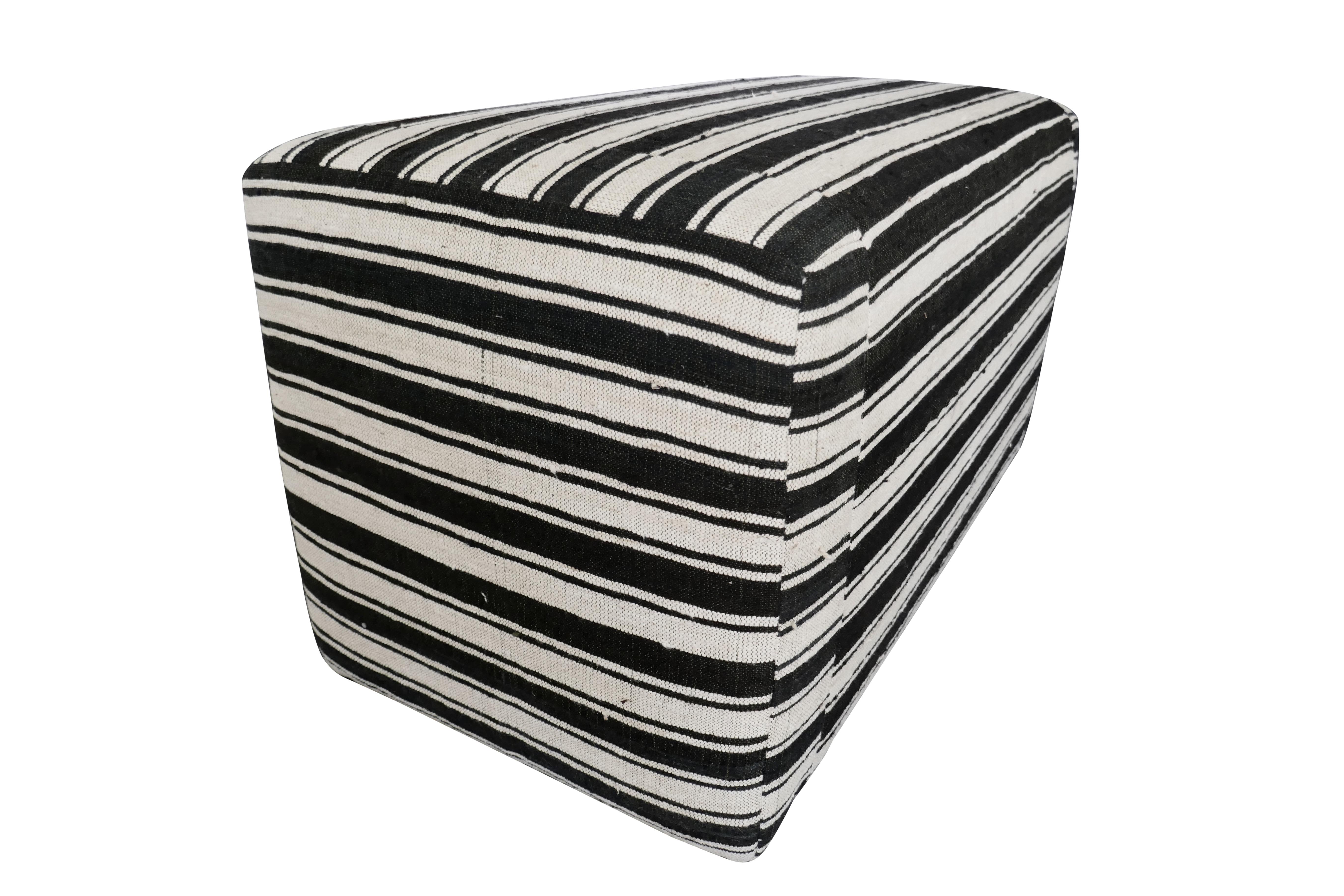 One-of-a-Kind!
FI custom block style accent ottoman/bench. Perfectly upholstered in outstanding authentic vintage hand-woven heavy textural Berber Kilim pure wool in fabulous variegated black & natural offset striping. A beautiful and versatile
