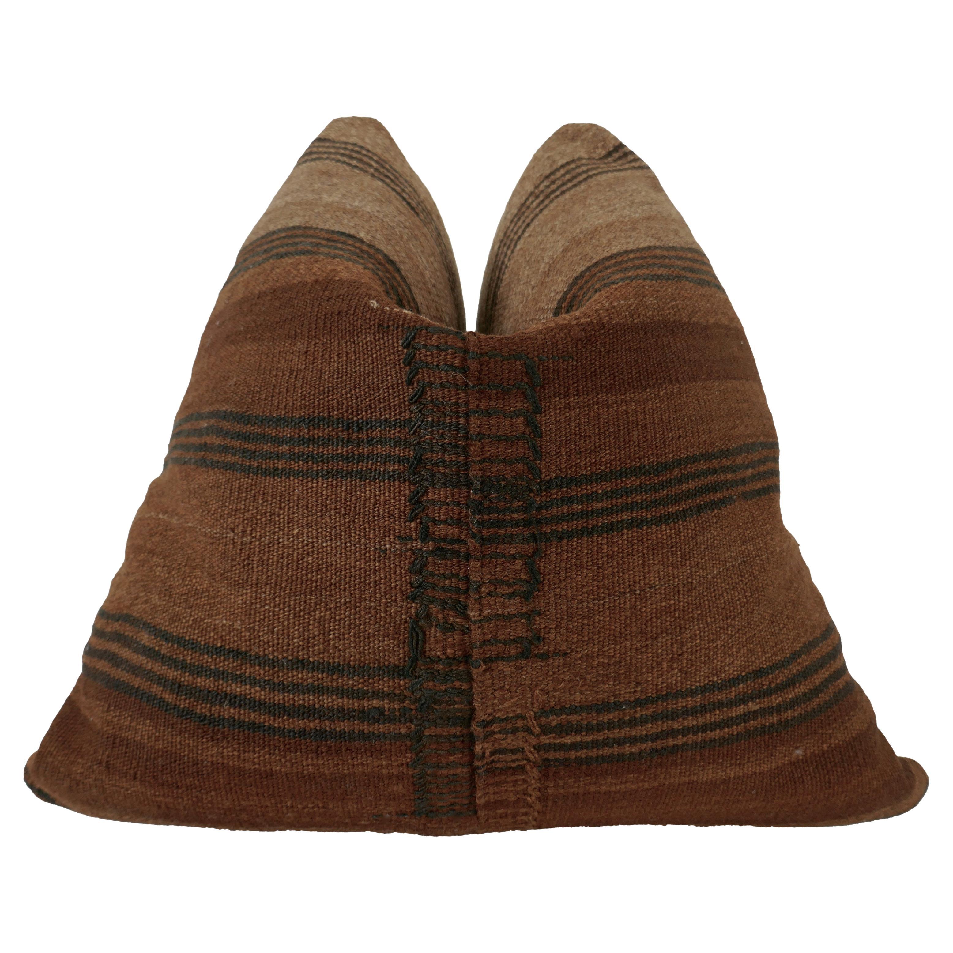 FI Vintage Berber Kilim Wool & French Hand-Spun Linen Pillow For Sale