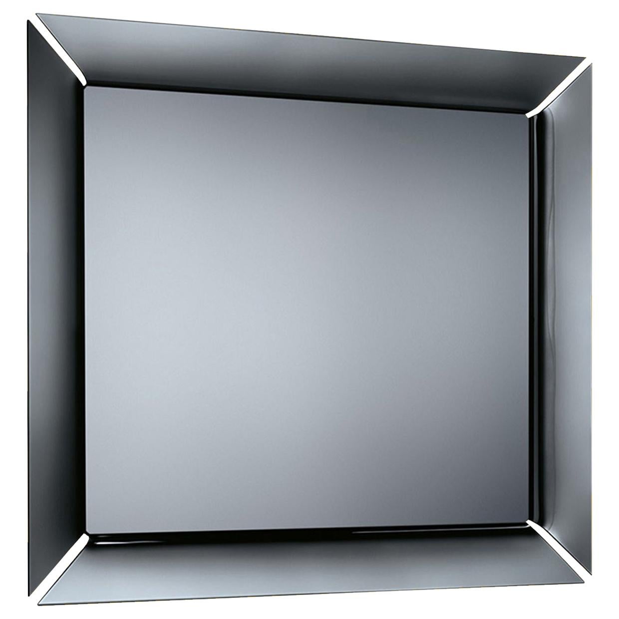 Miroir sur pied sans support Fiam Caadre 610 en verre incurvé, de Philippe Starck