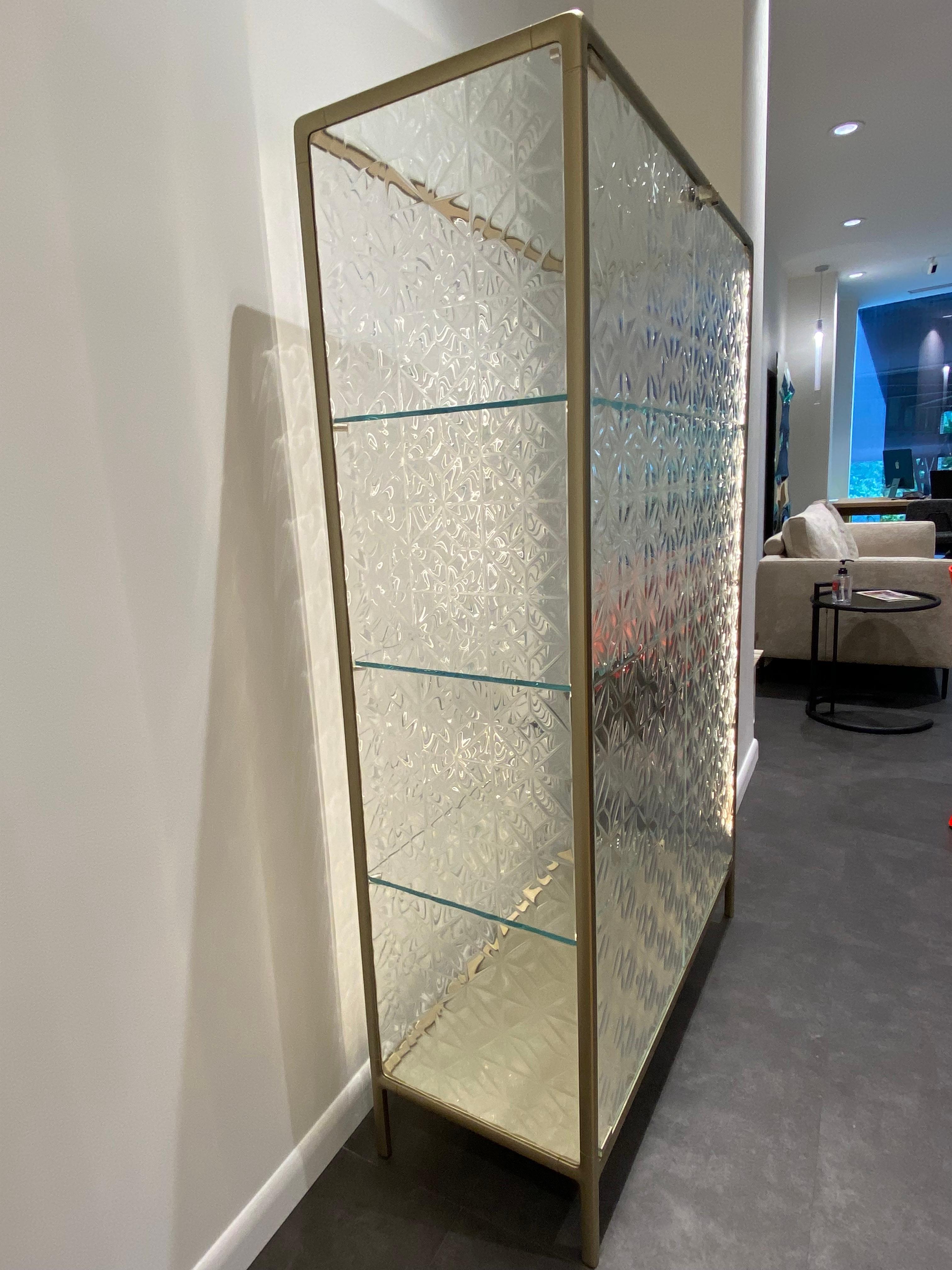 Glass Fiam Italia Echo Showcase by Marcel Wanders Studio in Stock For Sale