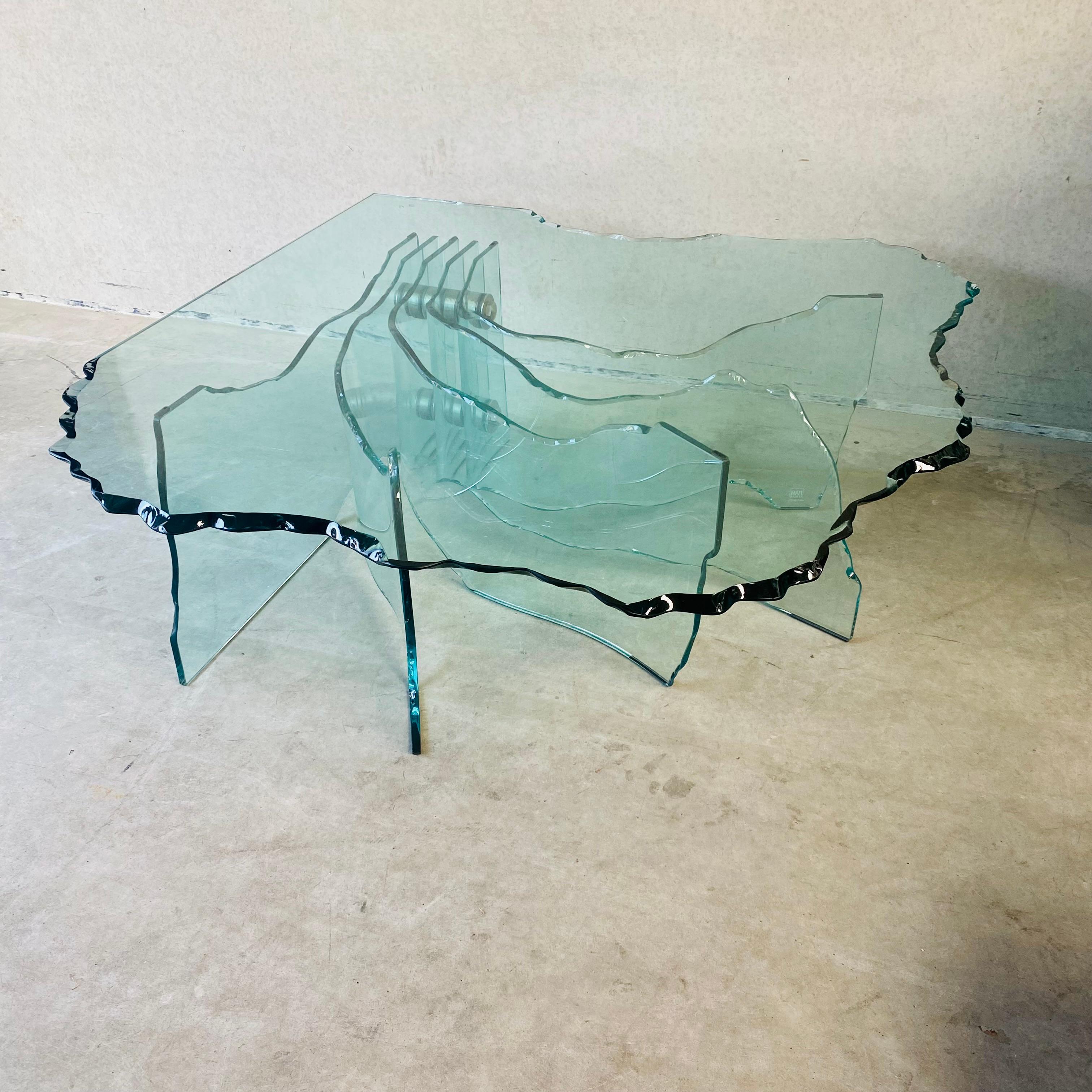 Fiam Italia Sculptural Hand Carved Glass Coffee Table by Danny Lane, Italy 1980 For Sale 7