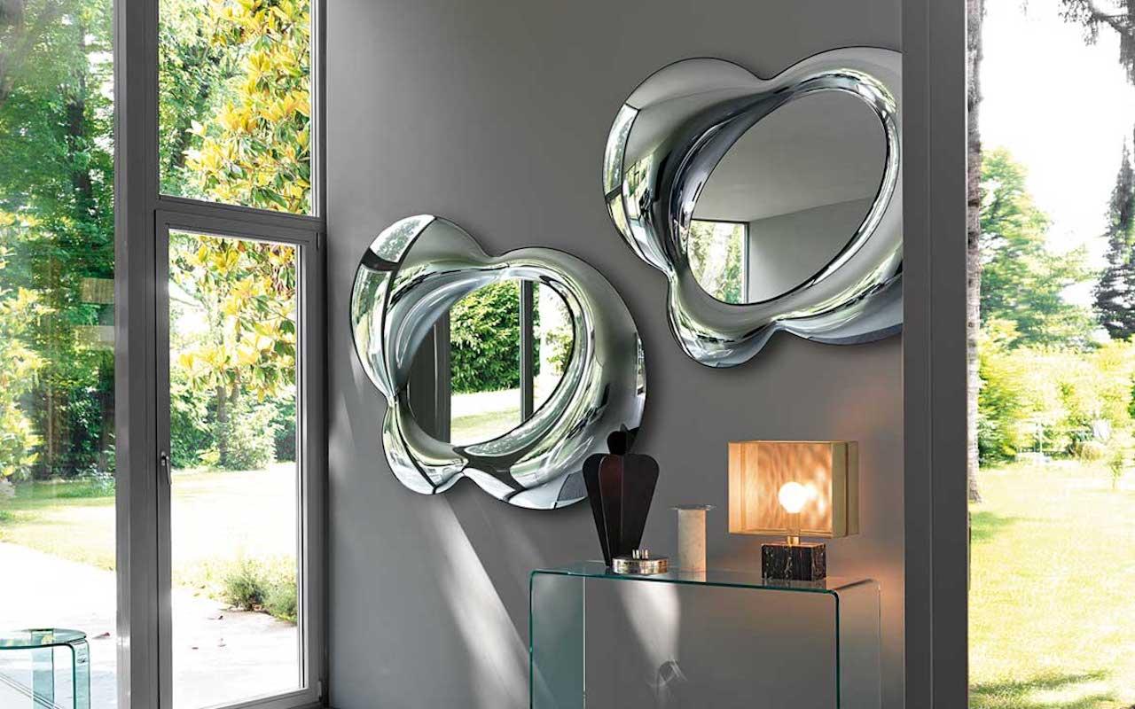 Modern Fiam Lucy L/117 Wall Mirror in Silvered Glass, by Doriana E Massimiliano Fuksas