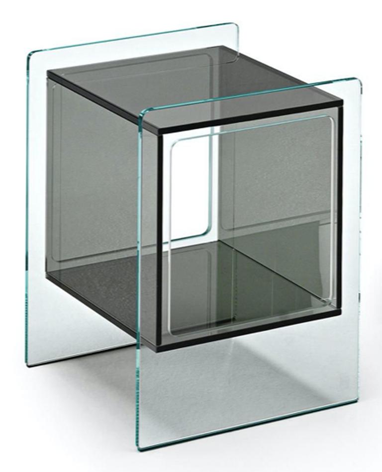 Italian Fiam Magique Cubo MQC/3834XG Bedside Table in Glass with Cube, by Studio Klass For Sale