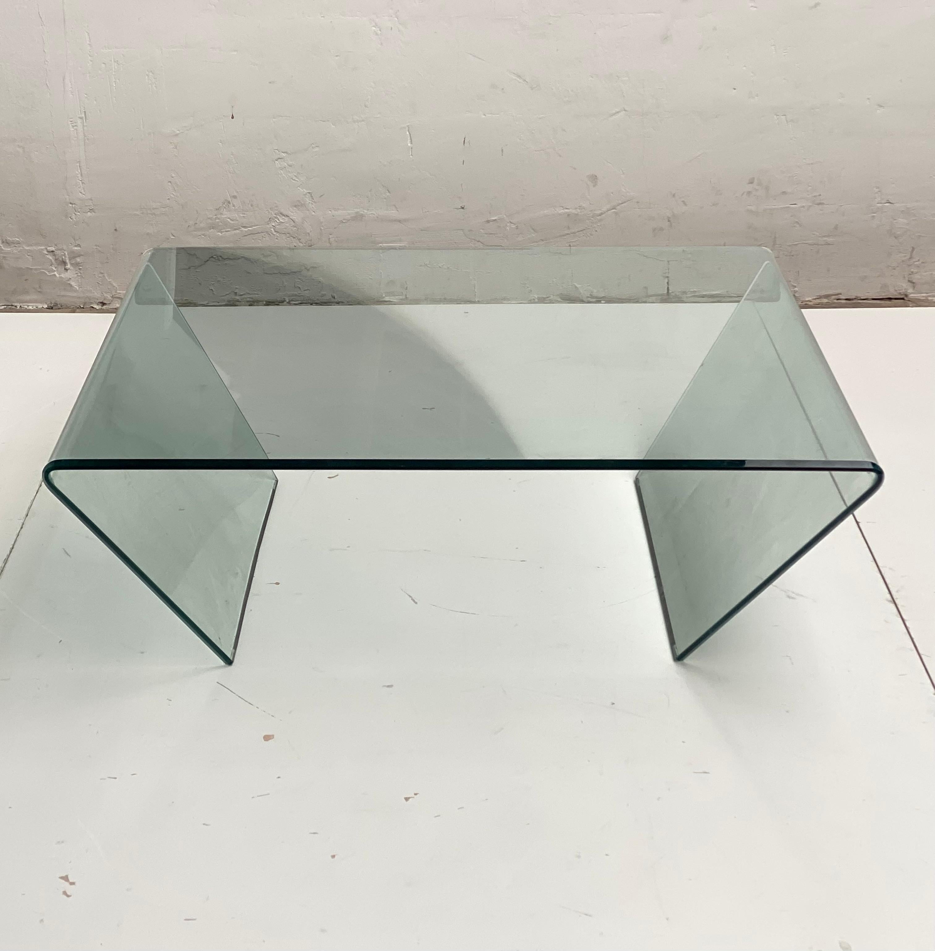 Fiam Minimal Design Tempered Glass Coffee Table Italy, 1980s 4