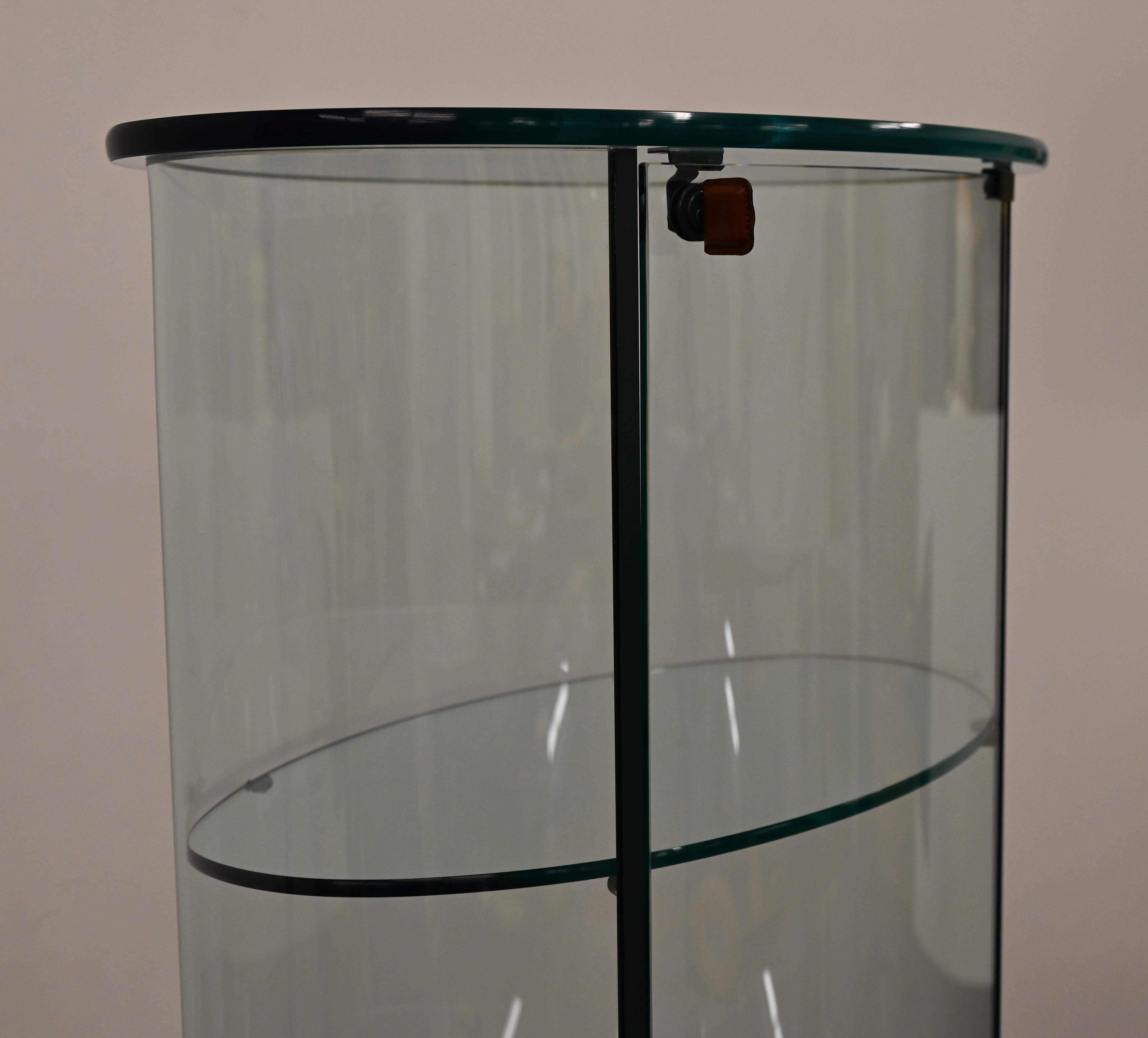 FIAM Palladio-Vitrinenschrank mit geschwungenem Glas, 1980er Jahre 7