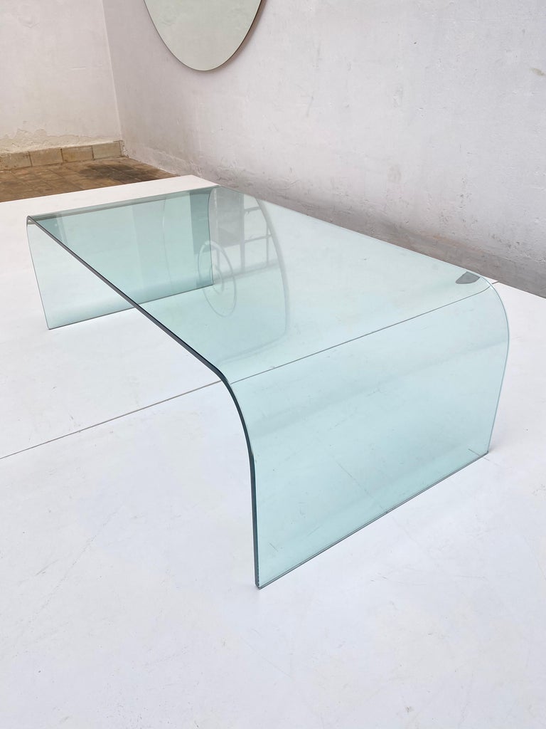 Fiam Ponte 0120 Coffee Table in Thick Curved Glass by Angelo Cortesi Italy 1980