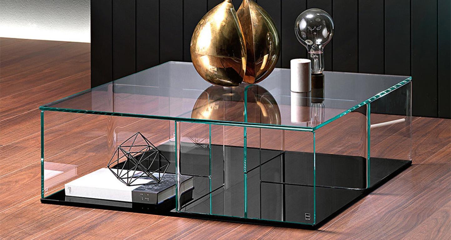 Moderne Fiam Italia Table basse QU/90N avec base en verre noir par Matteo Nunziati en vente