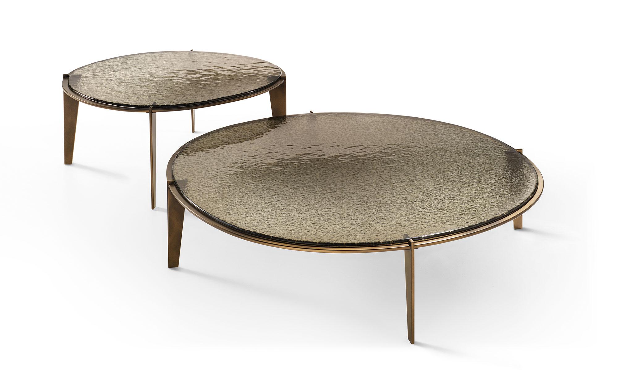 italien Ensemble de deux tables en verre en forme de halo de Francesca Lanzavecchia en vente