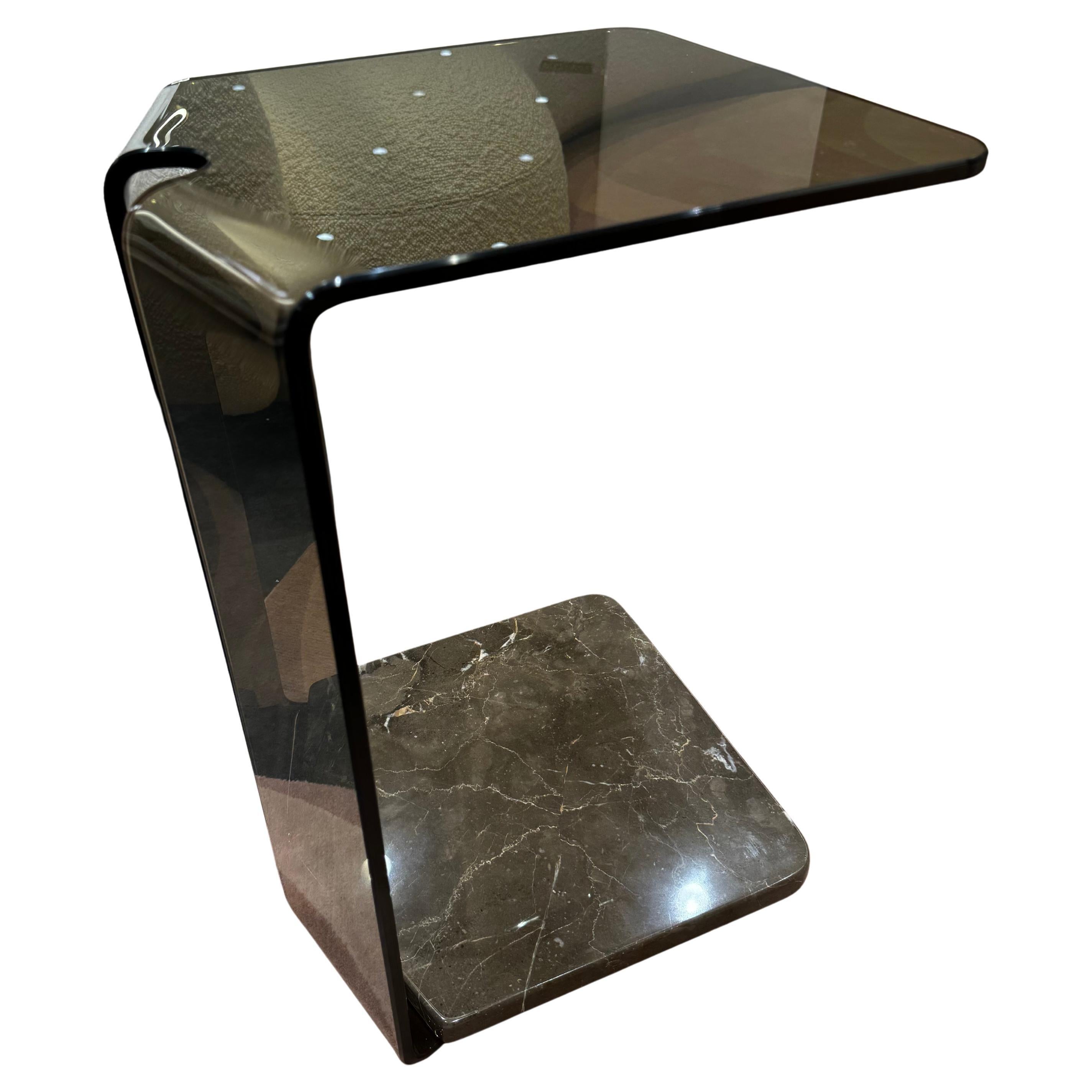 Beistelltisch aus York Fiam Glas und Marmor von Yonoh Studio in STOCK