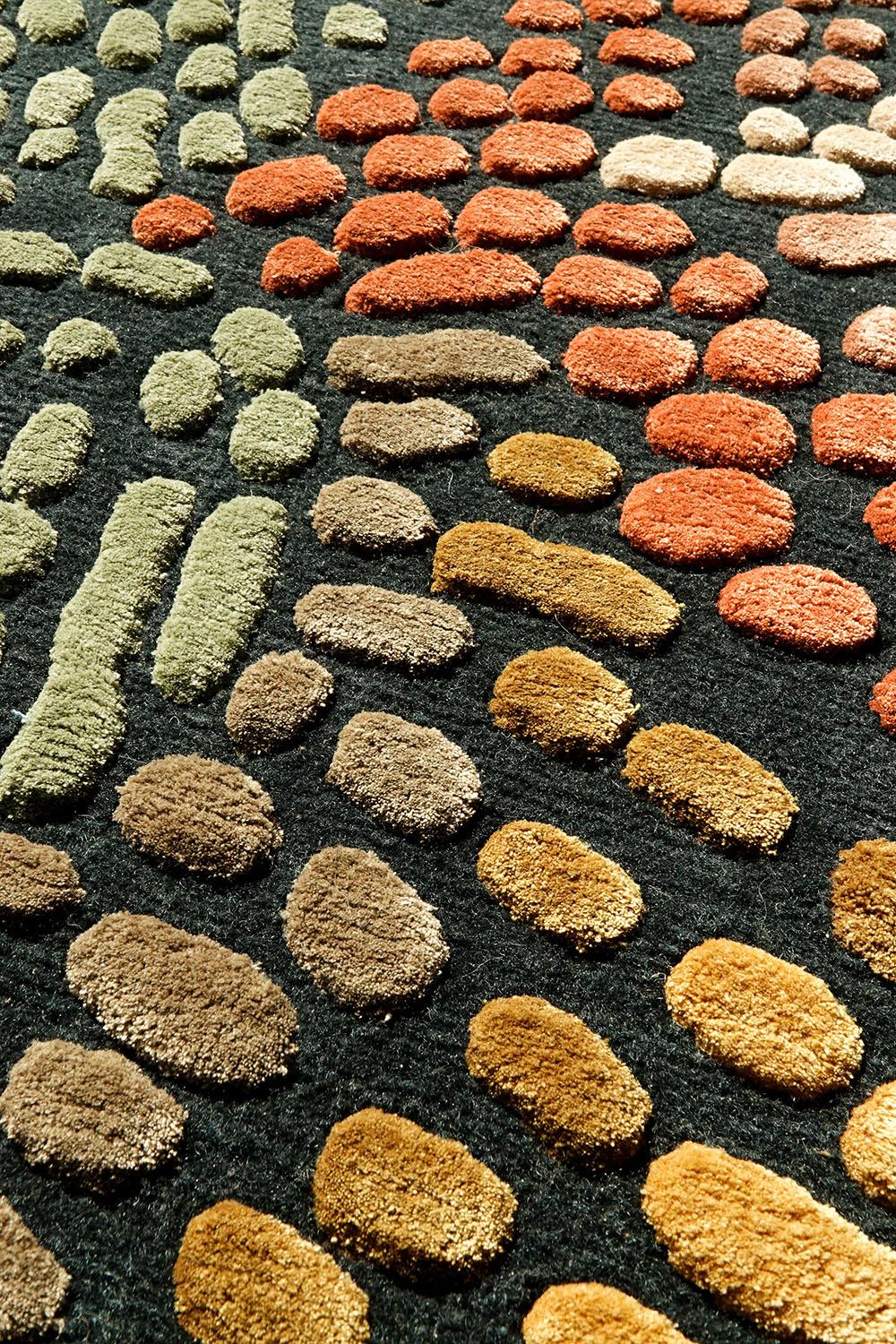Fiametta Giardino in Autunno - Bright Contemporary Hand Knotted Wool Silk Rug For Sale 5