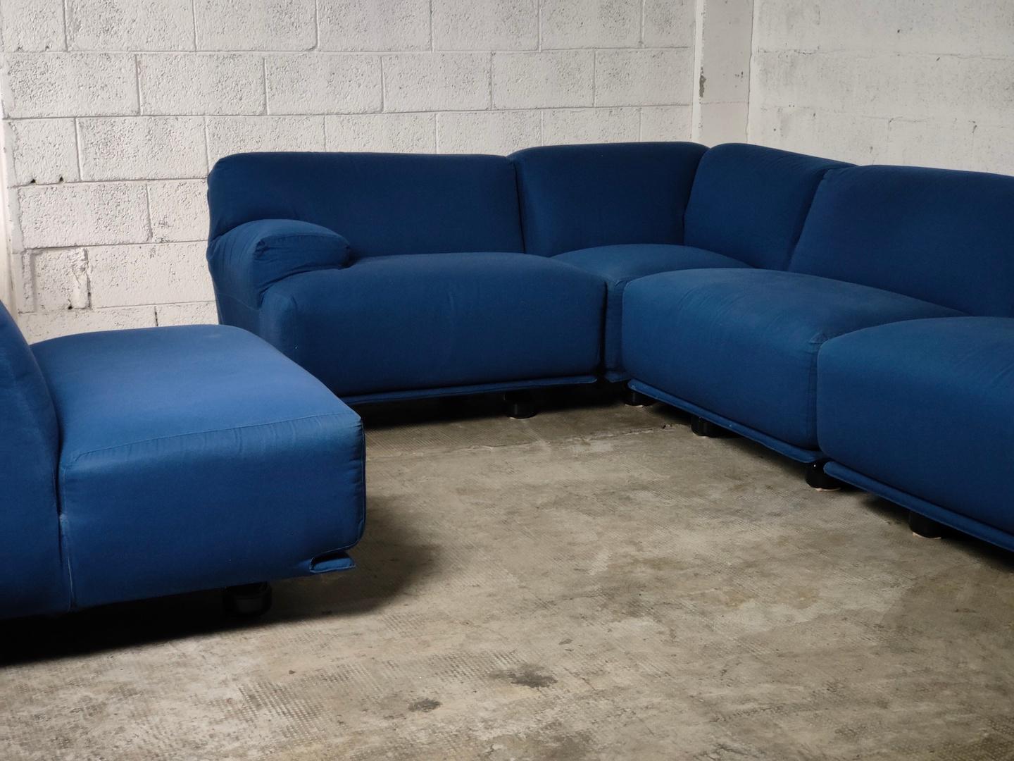 Fiandra modular sofa by Vico Magistretti for Cassina 70s For Sale 1