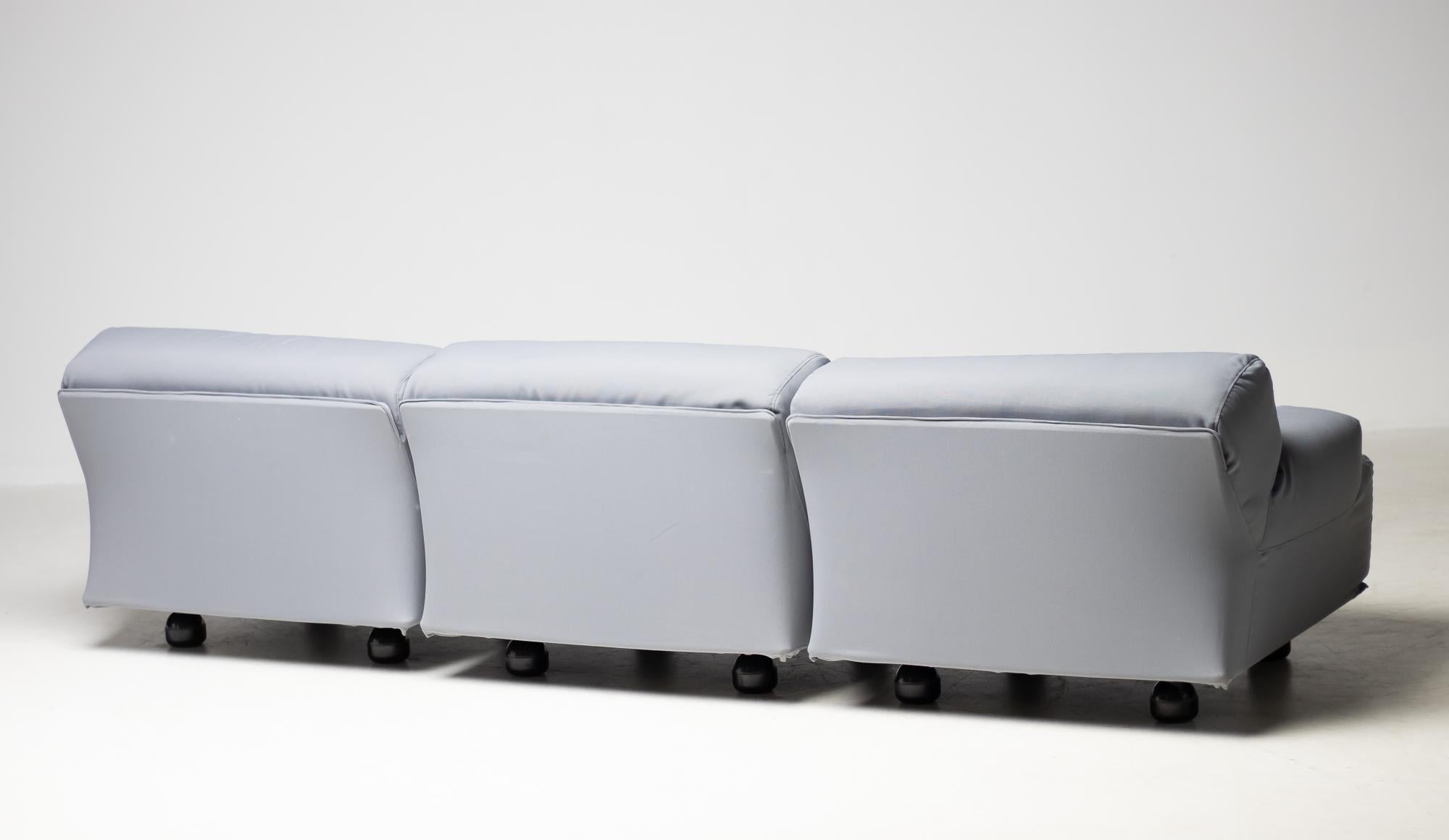 Fiandra Modular Sofa by Vico Magistretti for Cassina In Excellent Condition In Dronten, NL