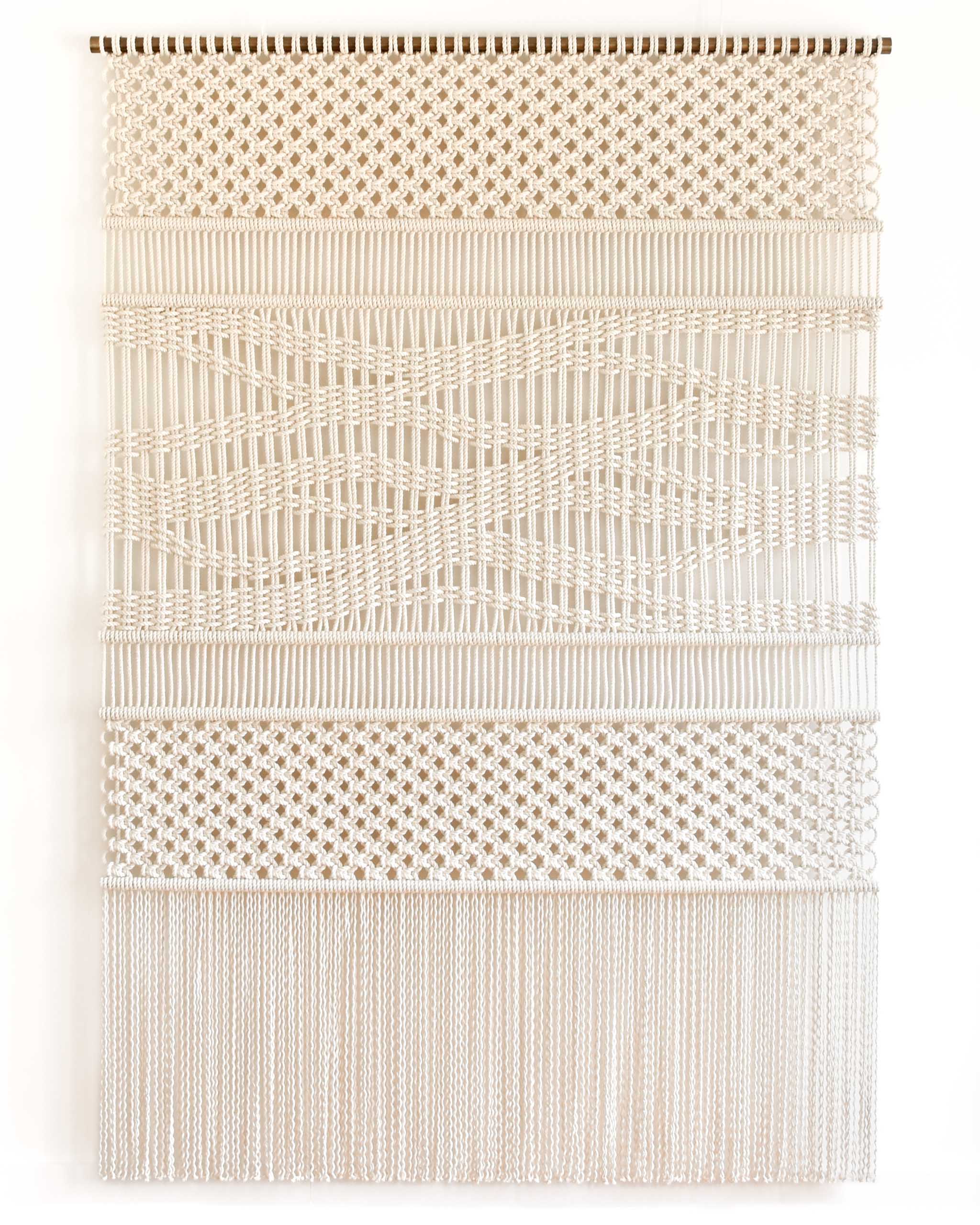 Tapisserie d'art des fibres, tenture murale en macrame, PATH OF LIFE par TAMAR SAMPLONIUS