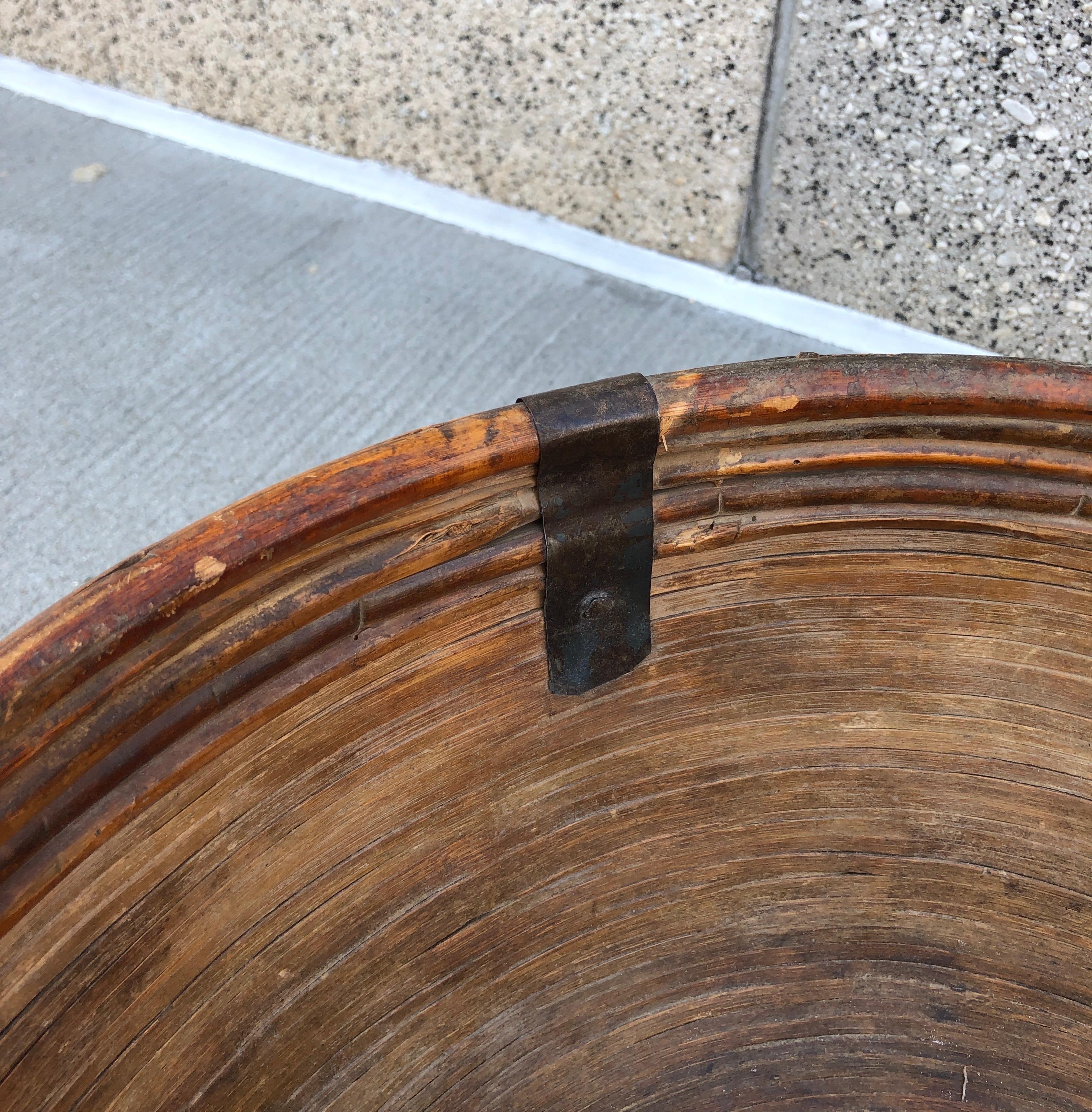 Fiber/Wood Bowl with Metal Supports 9