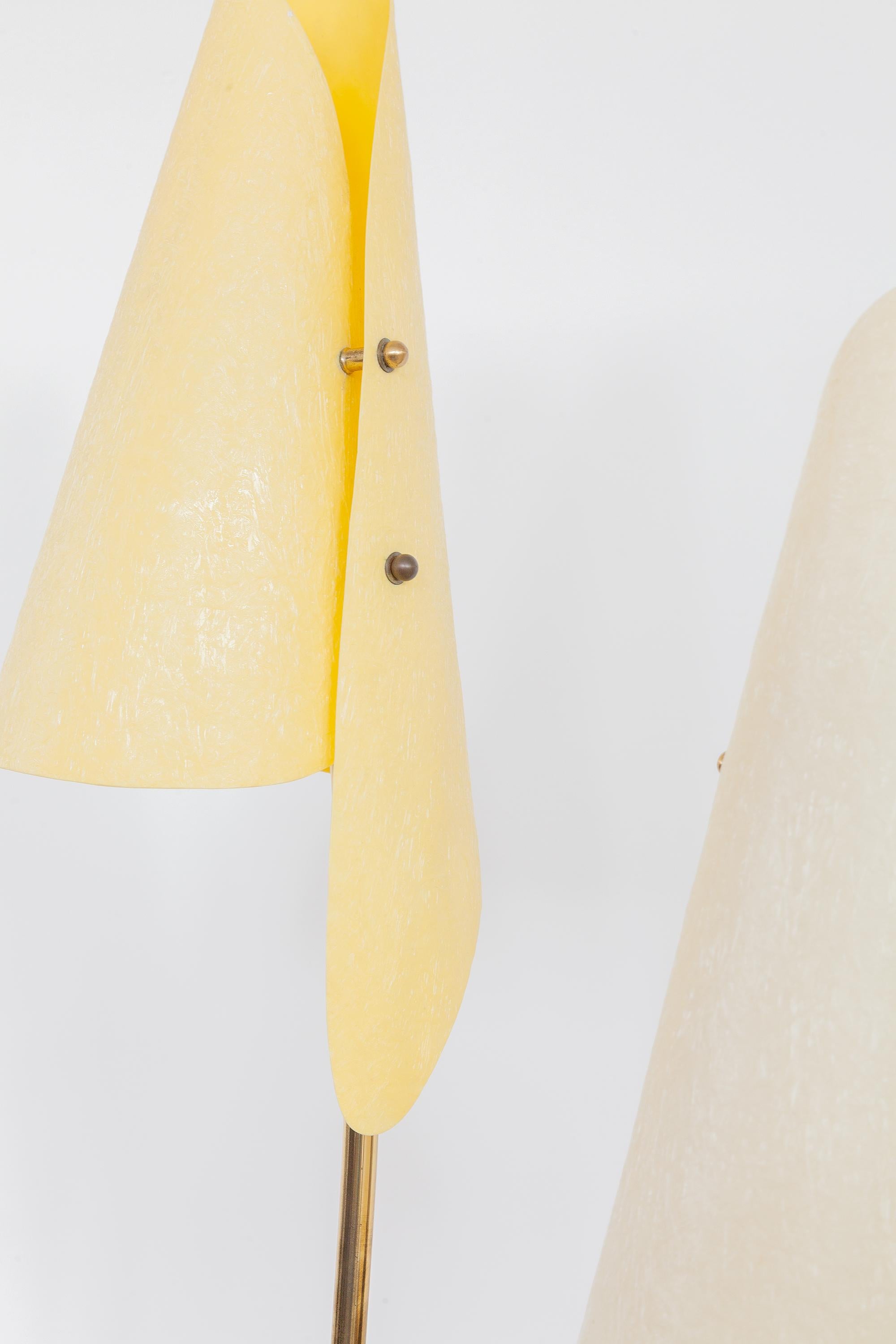 Fiberglass 1950s Two Shade Floorlamp In Good Condition In Antwerp, BE