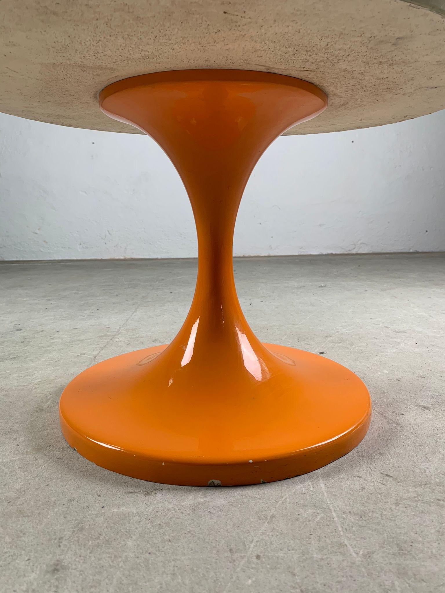 Couchtisch aus Glasfaser und Kunststoff, Raumzeitaltersstil, 1970er-Jahre im Angebot 3