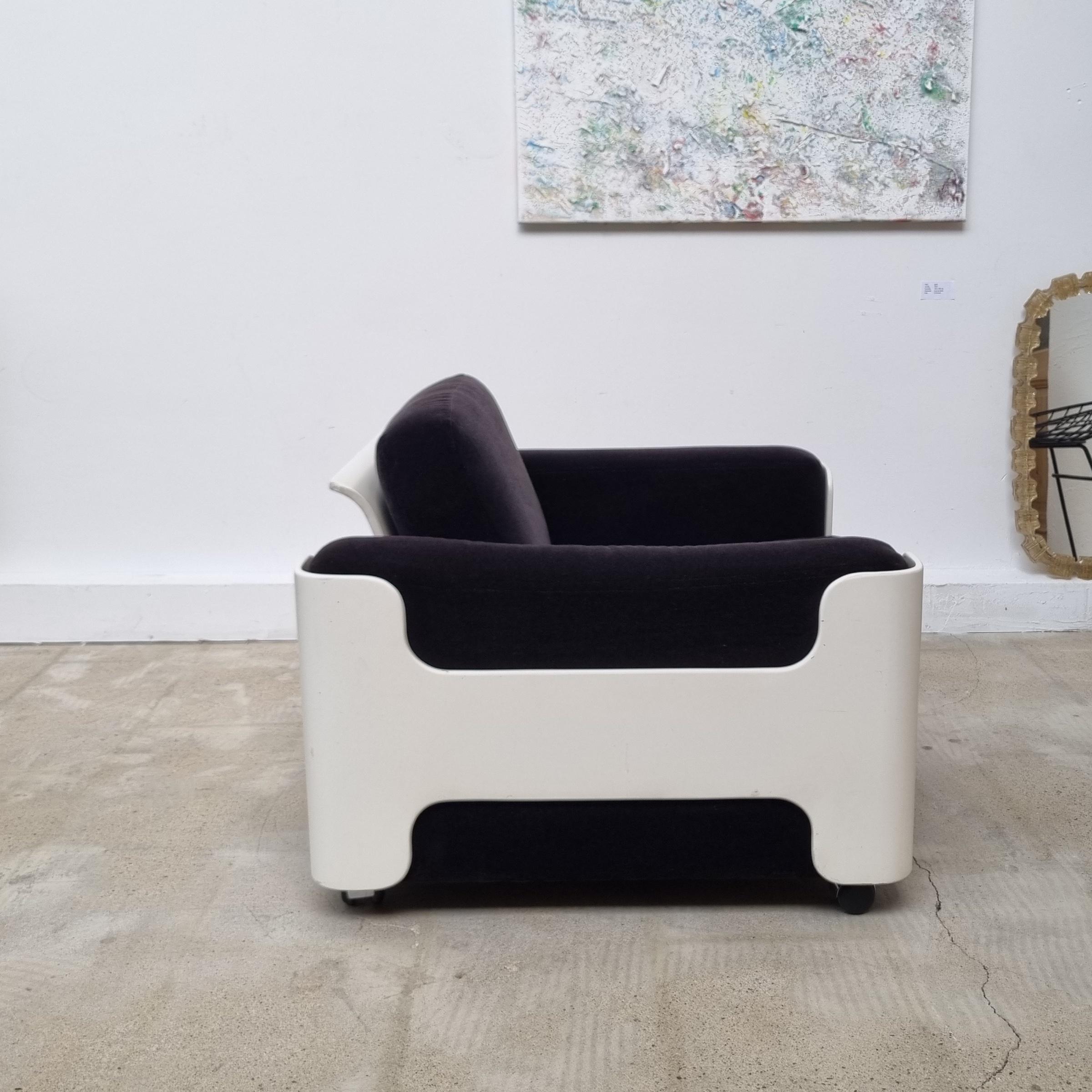 Late 20th Century Fiberglass Black Velvet Lounge Chair, Italy, 1970s For Sale