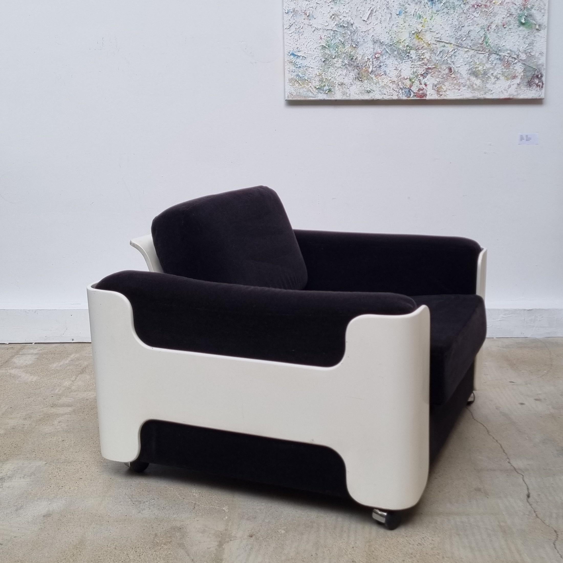 Fiberglass Black Velvet Lounge Chair, Italy, 1970s For Sale 2