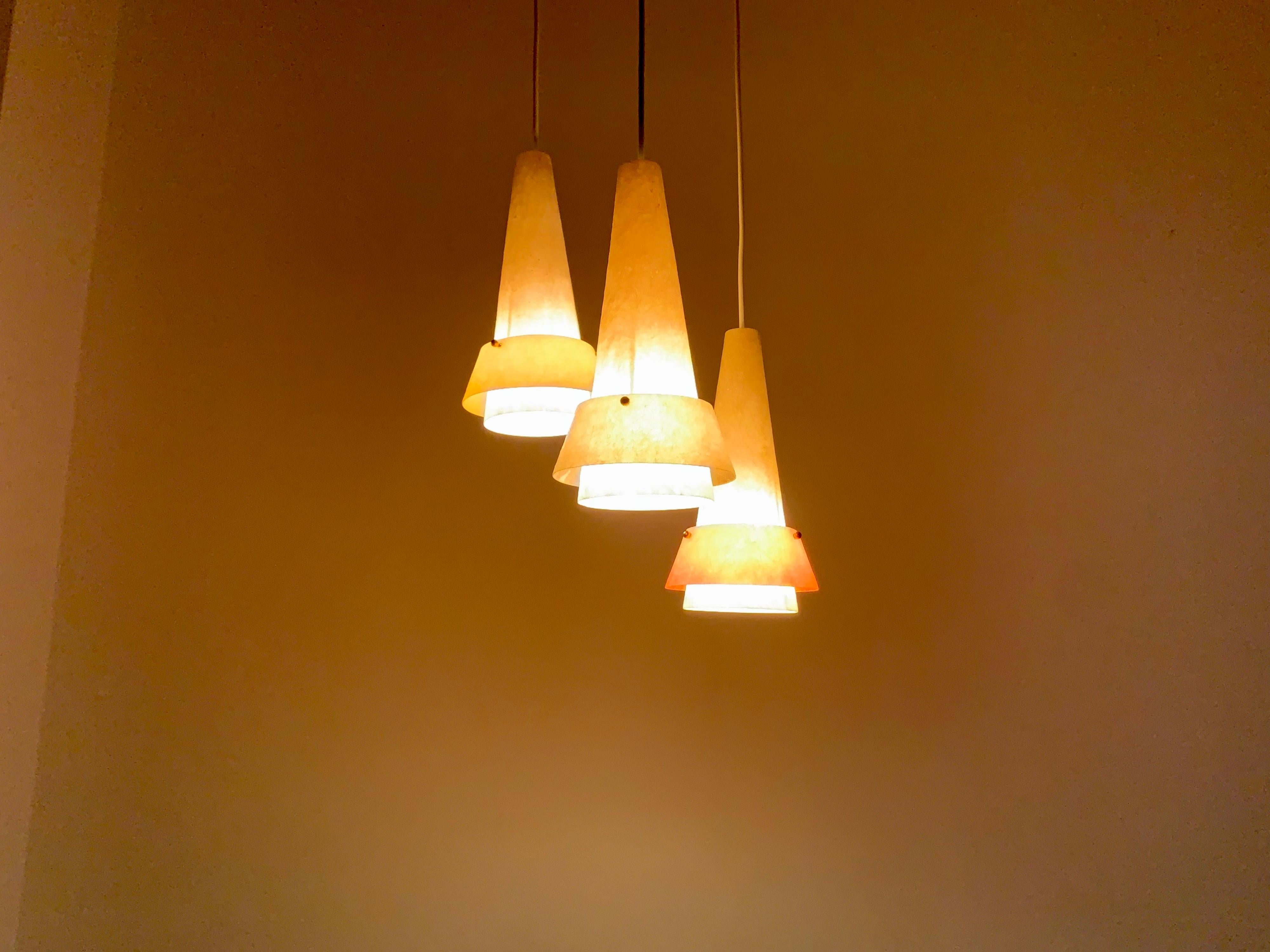 Fiberglass Cascading Lamp For Sale 5