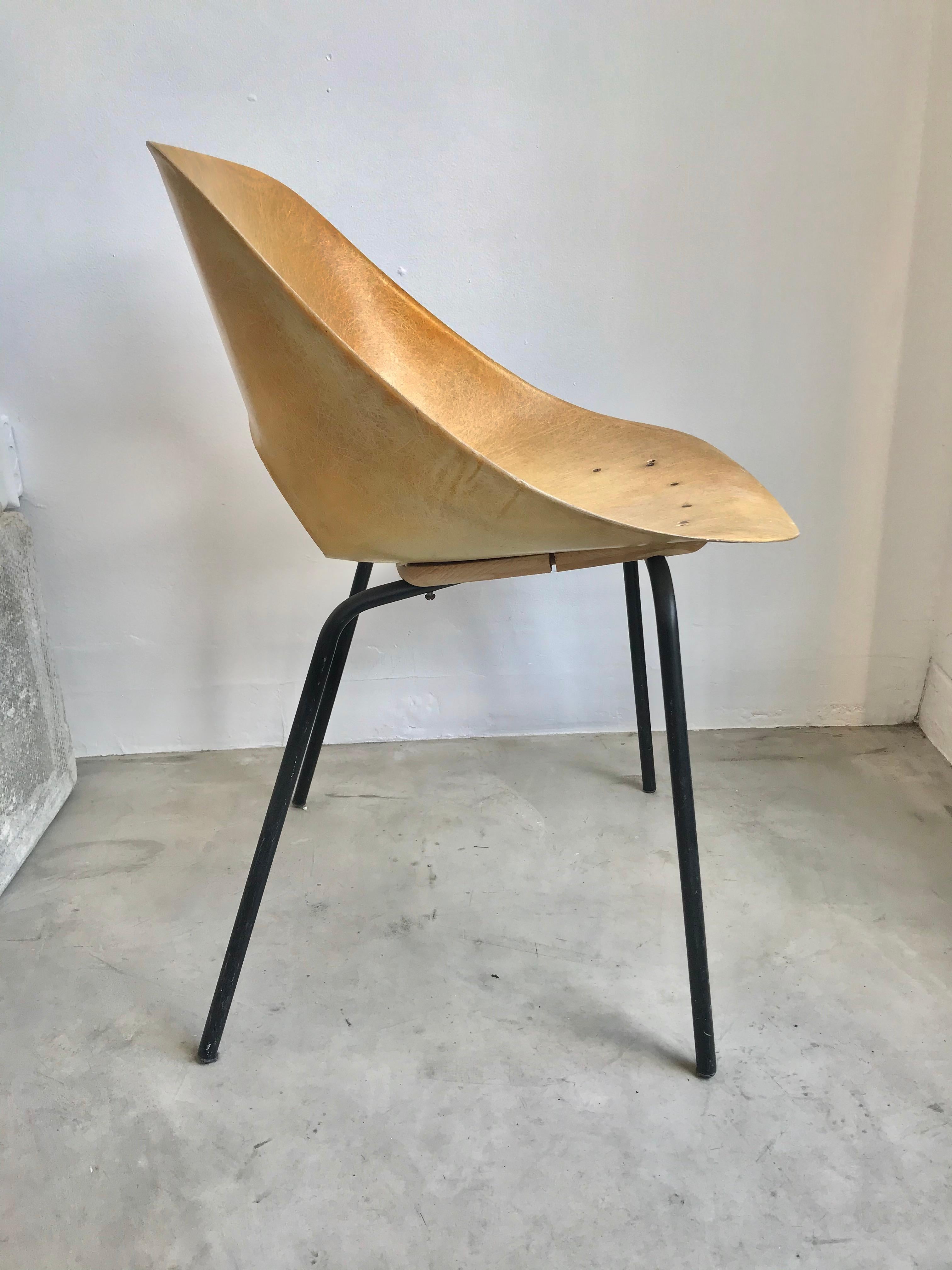 French Fiberglass Chair by Pierre Guariche For Sale