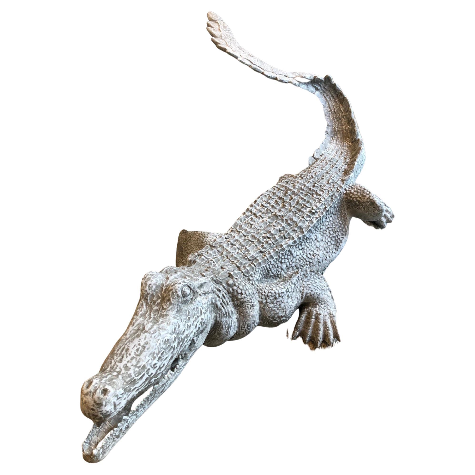 Alligator aus Fiberglas  im Angebot
