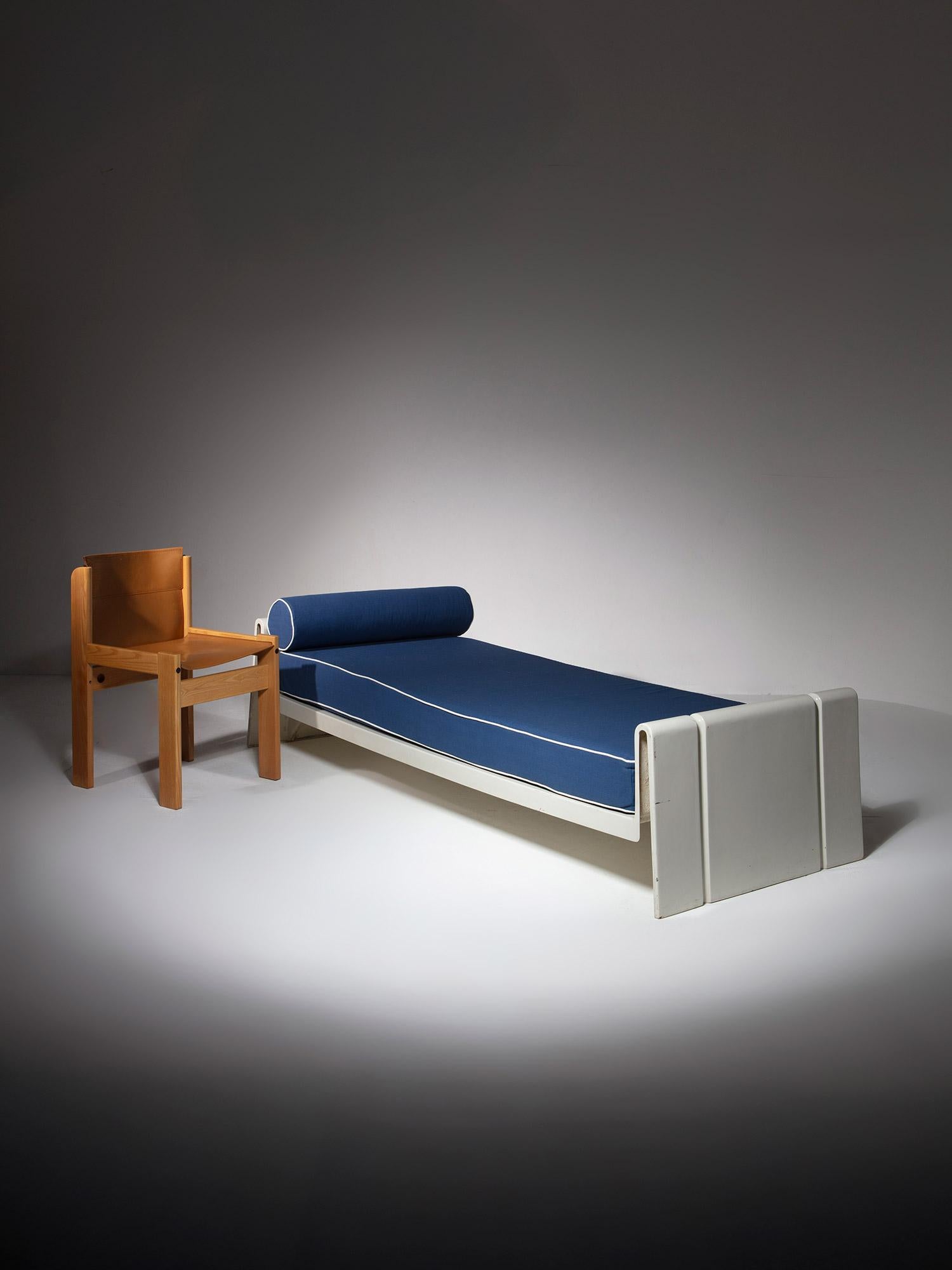 Fiberglass Daybed by Cini Boeri for Elco, Italy, 1960s For Sale 4