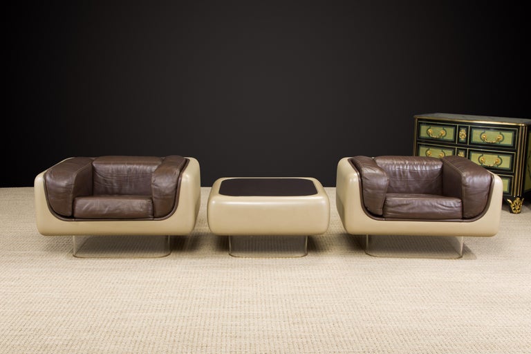 Leather Fiberglass Living Room Set by William Andrus for Steelcase, 1970s, Signed For Sale