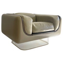 Fiberglass Lounge Chair, William Andrus for Steelcase, 1970s