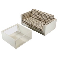 Sofá de dos plazas y mesa de centro de Magnus Olesen para Durup, c 1965, Firmado