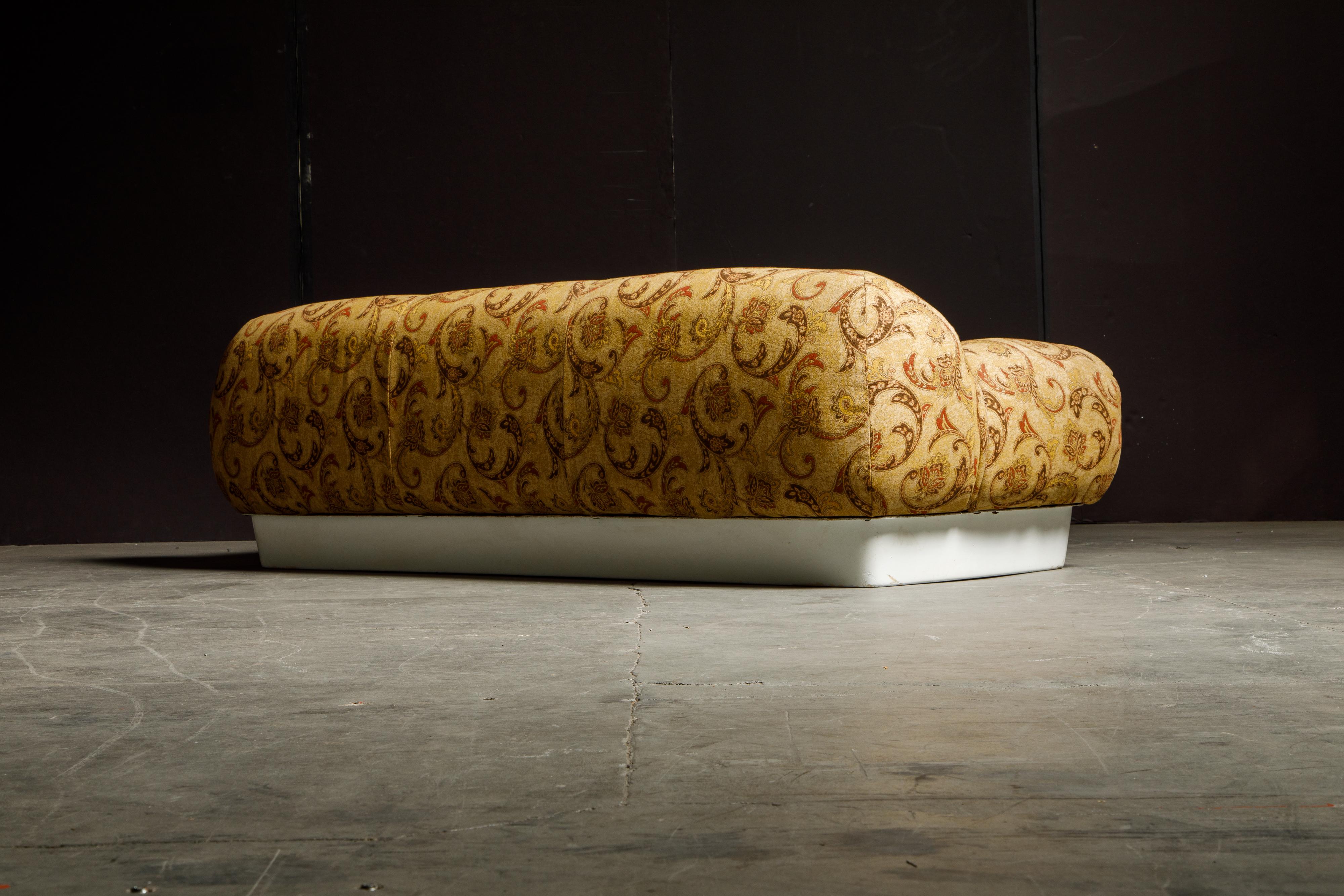 Fiberglass Sofa and Chairs Living Room Set by Percival Lafer, Brazil, c. 1970 3