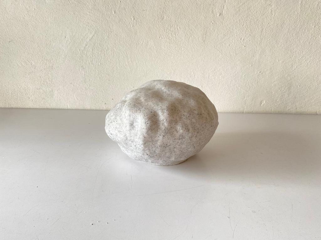 Fiberglass Table Lamp in Stone Form by Heito, 1980s, Germany

Lampshade is in very good vintage condition.

It has European plug. It can be converted to other countries plugs with using converter. Also it can be rewired different type of plugs that
