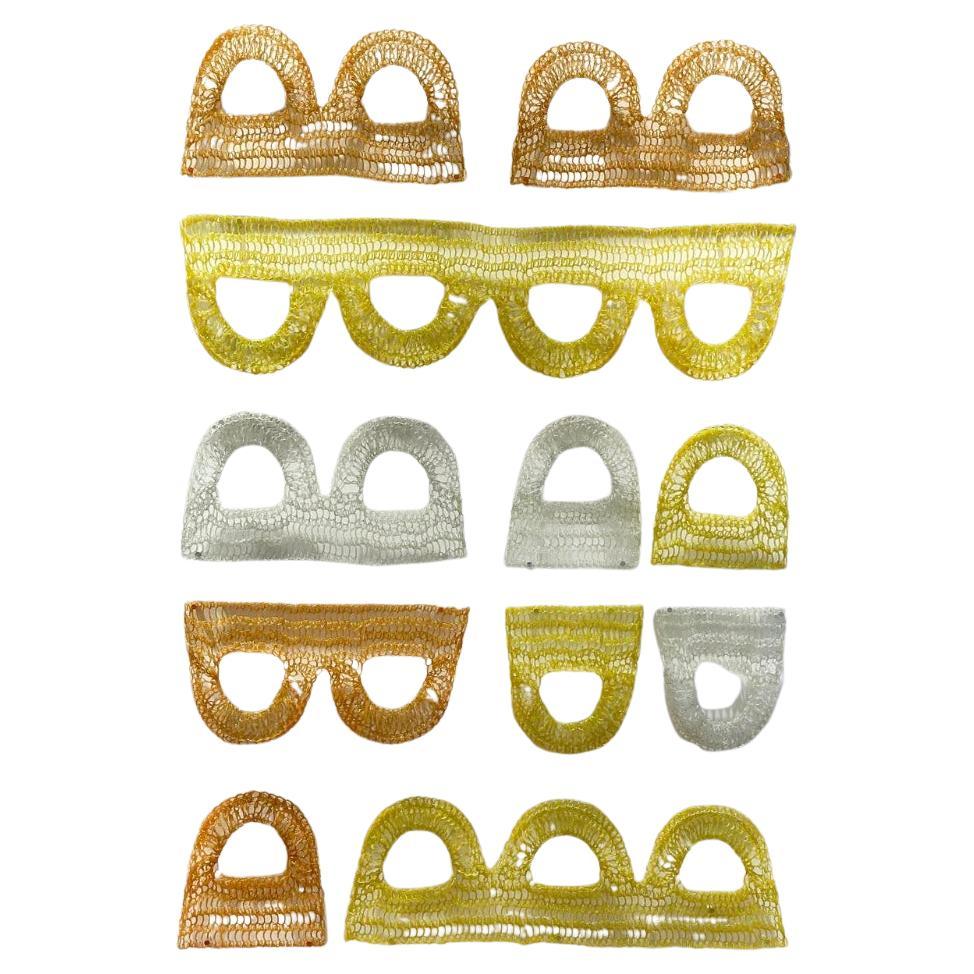 Wandskulptur aus Fiberglas von Yvette Kaiser Smith im Angebot